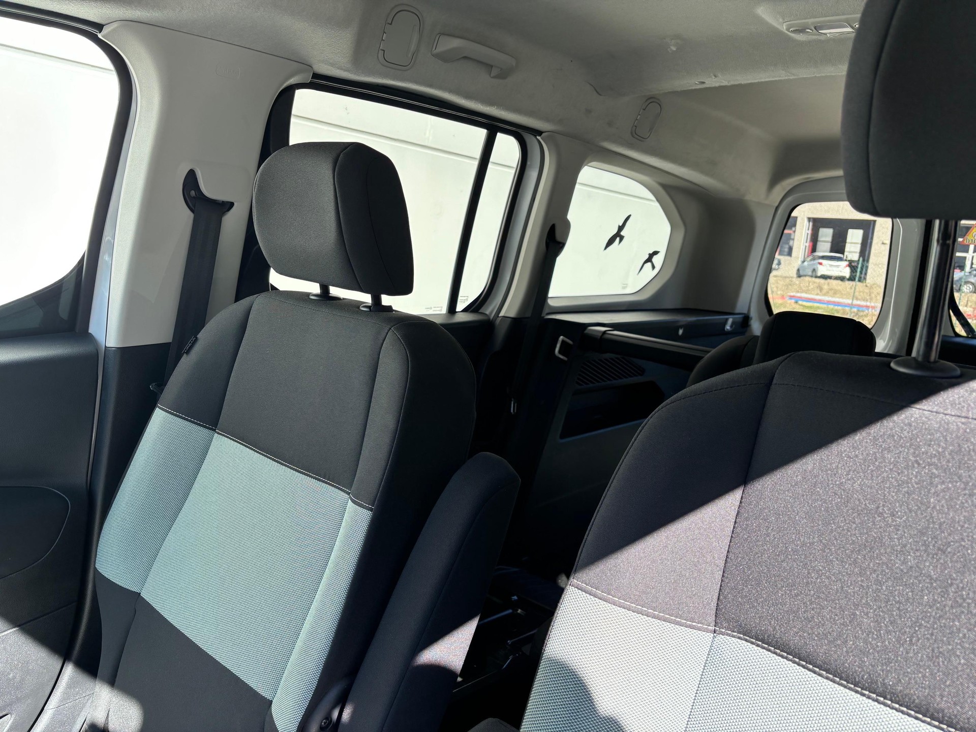 CITROEN Berlingo XL 1.5 BlueHDi 130 Feel-image-8