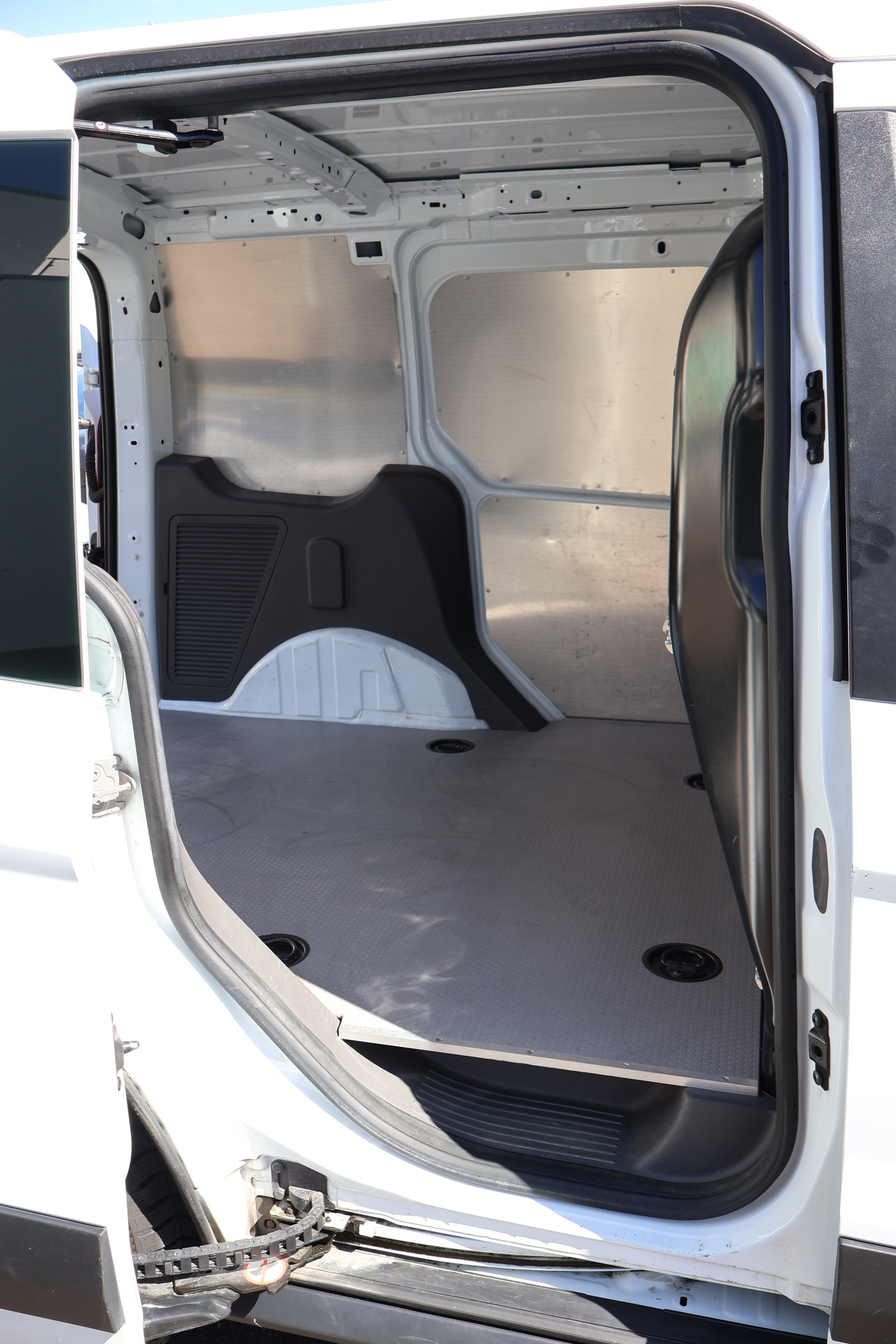 FORD Transit Connect Van T200 1.5 Eco Blue Ambiente-image-10