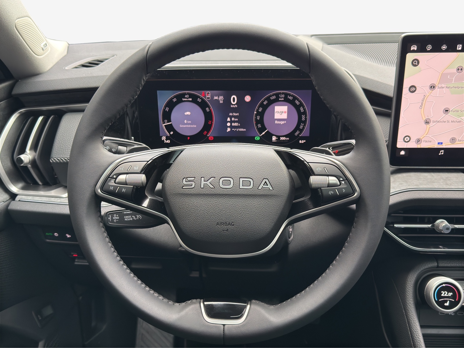 SKODA Kodiaq Dynamic-image-9