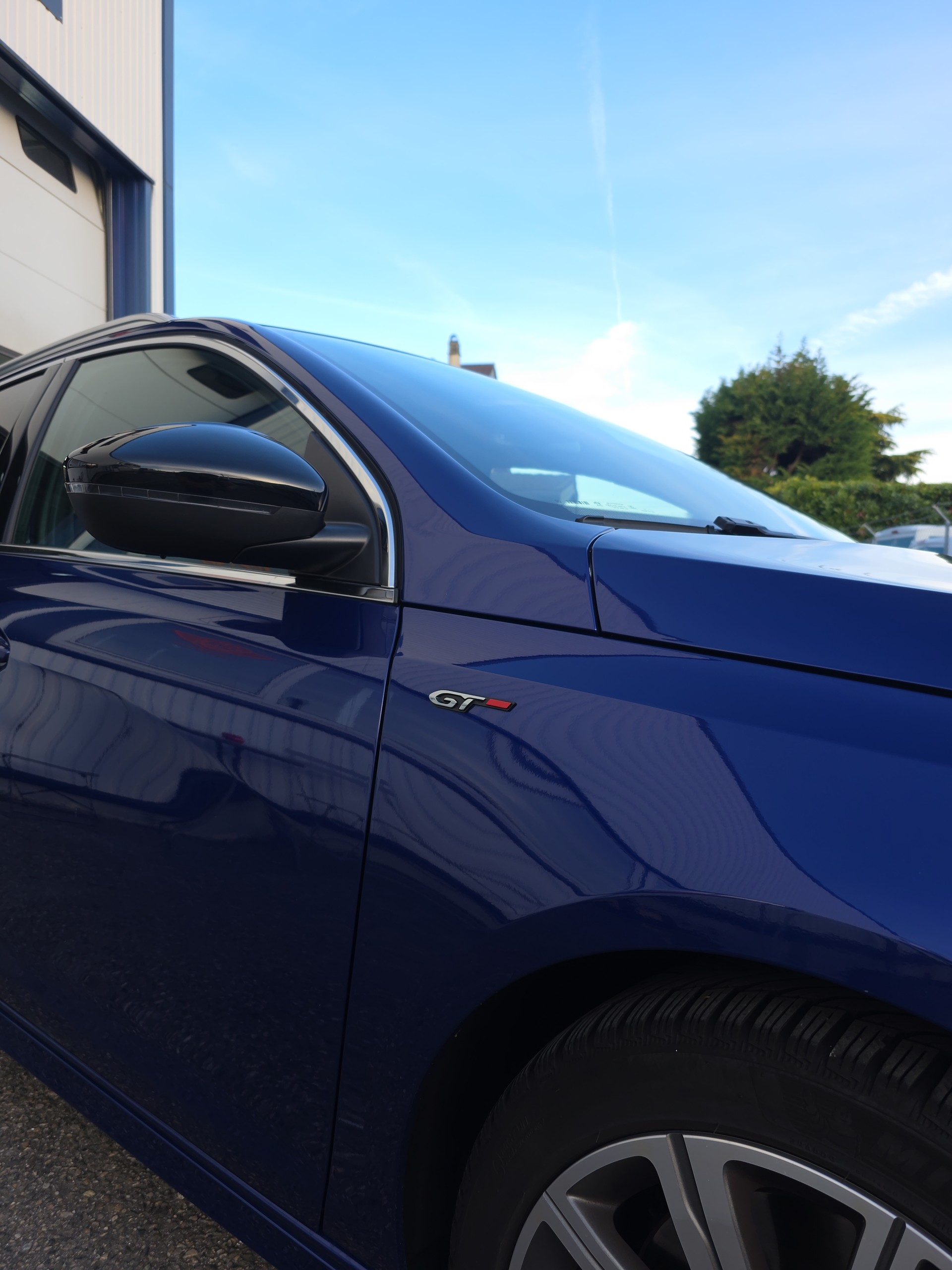 PEUGEOT 308 SW 1.6 eTHP GT-image-1