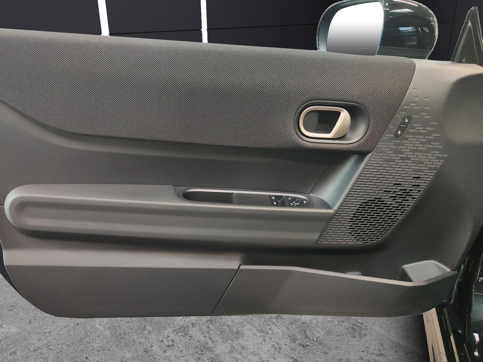 MINI F66 2.0i Cooper S John Cooper Works Trim-image-13