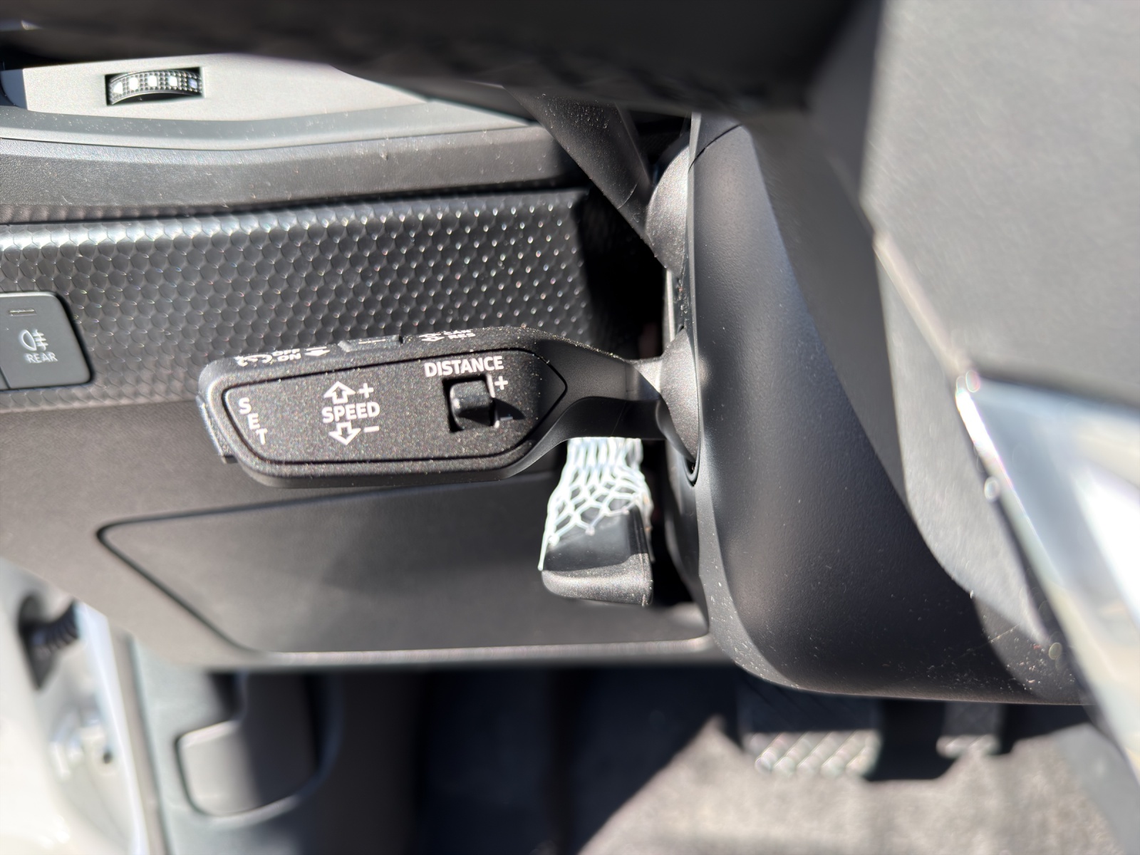 AUDI A1 Sportback 30 TFSI Attraction-image-15