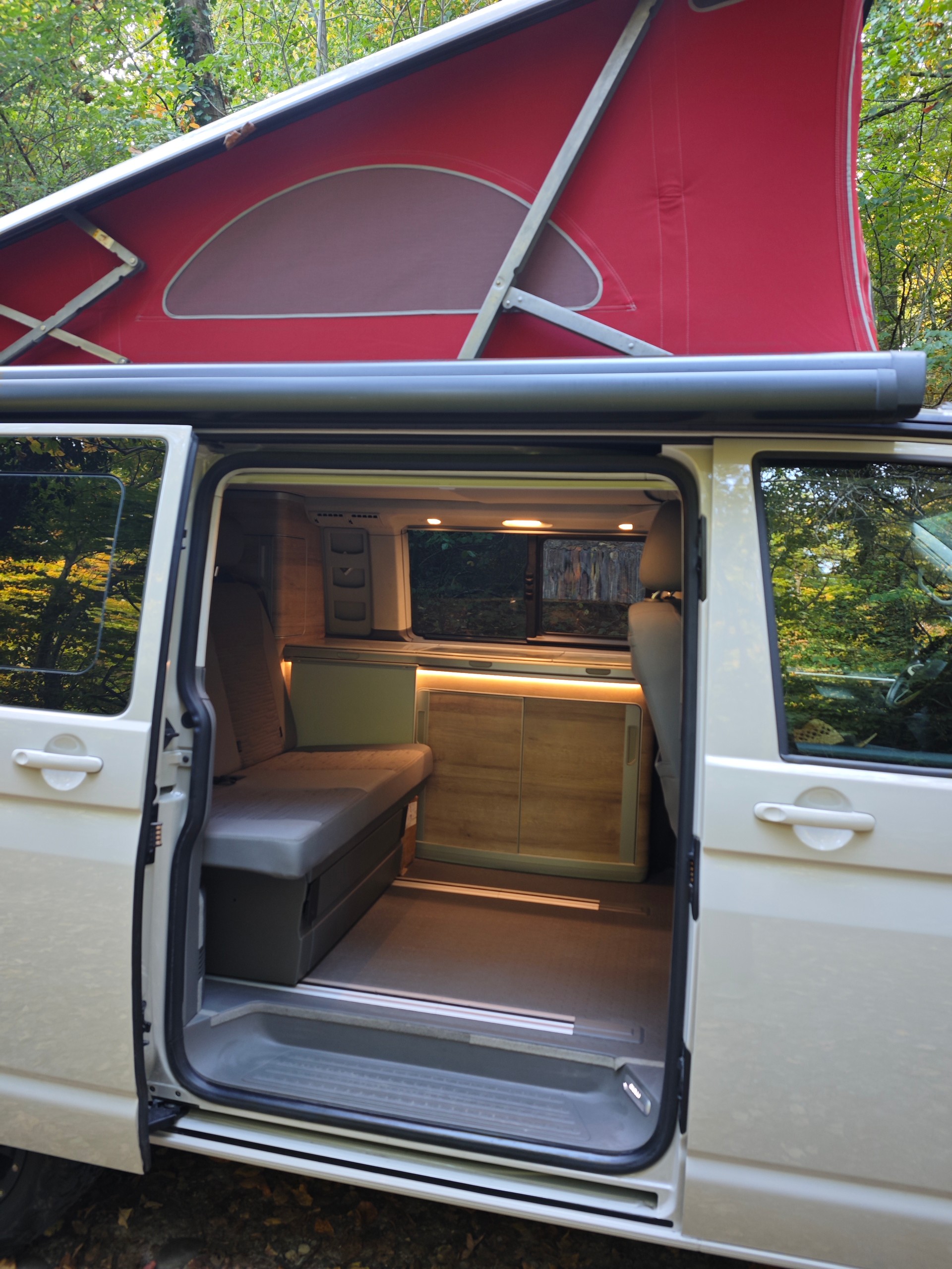 VW T6.1 California 4x4 2.0 Bi-TDI BULLI Liberty DSG-image-7