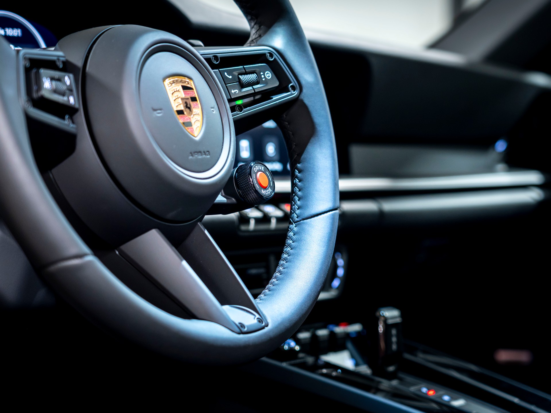 PORSCHE 911 Carrera 4 Cabriolet GTS PDK-image-15