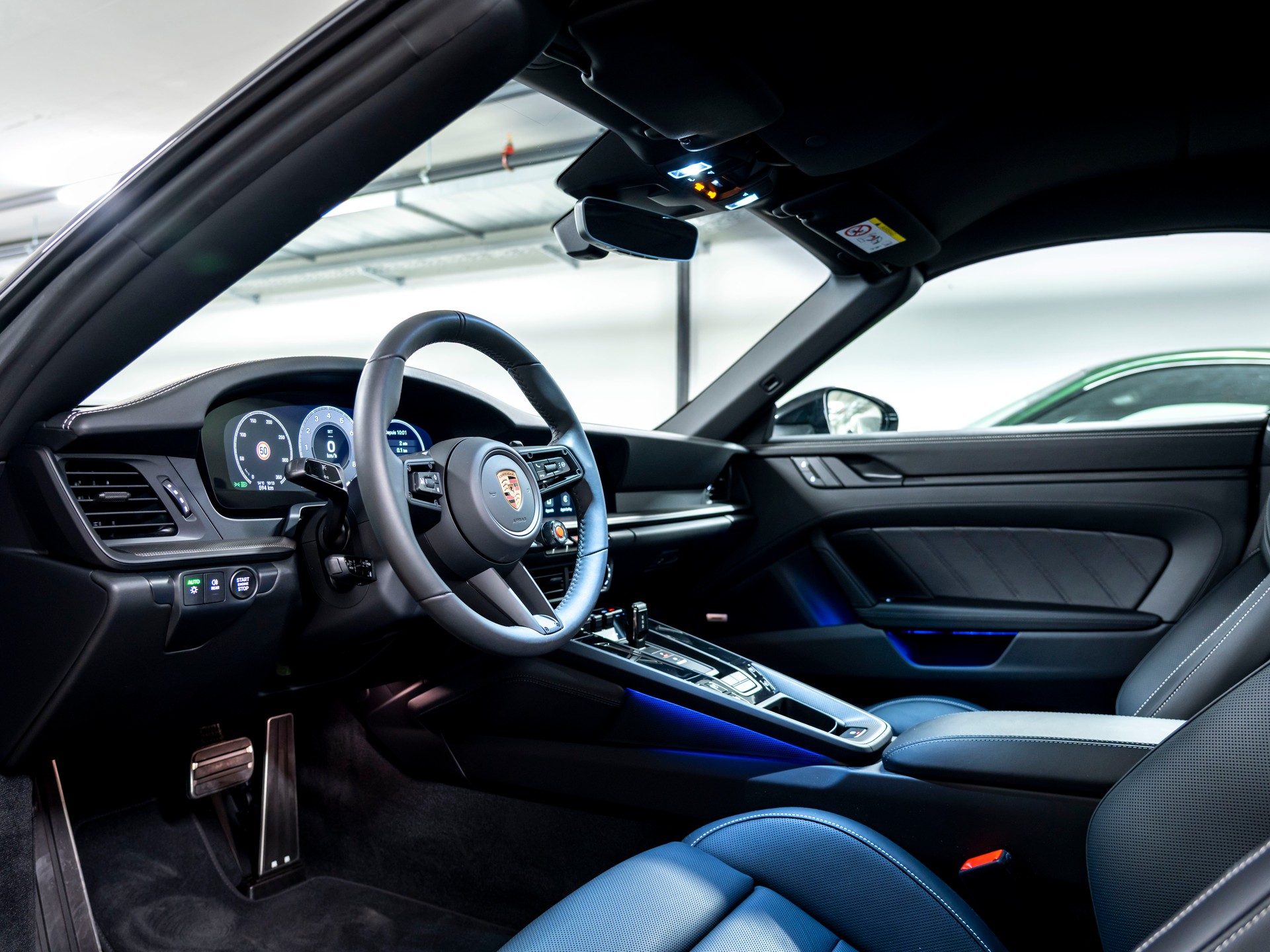 PORSCHE 911 Carrera 4 Cabriolet GTS PDK-image-13