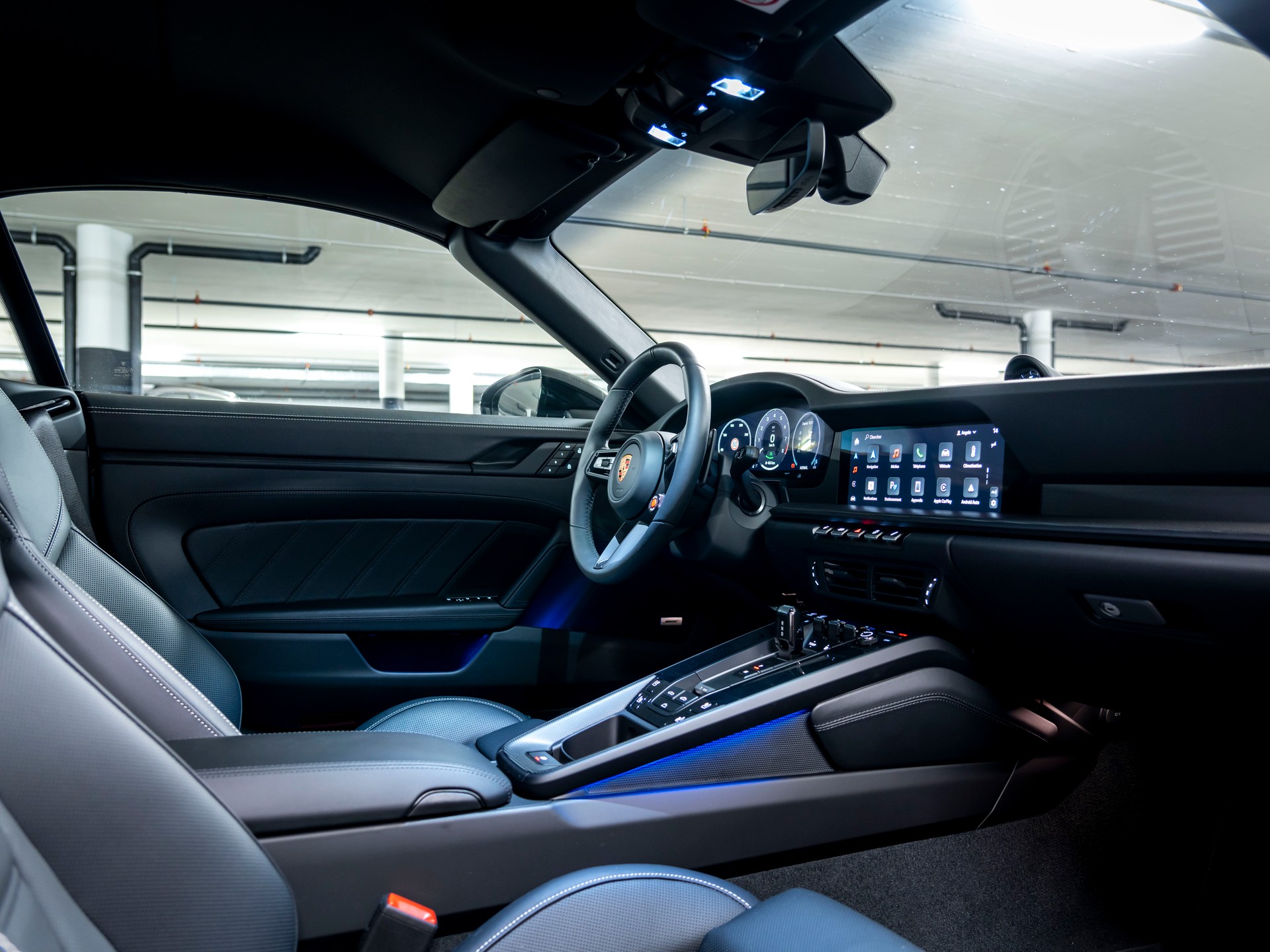 PORSCHE 911 Carrera 4 Cabriolet GTS PDK-image-20