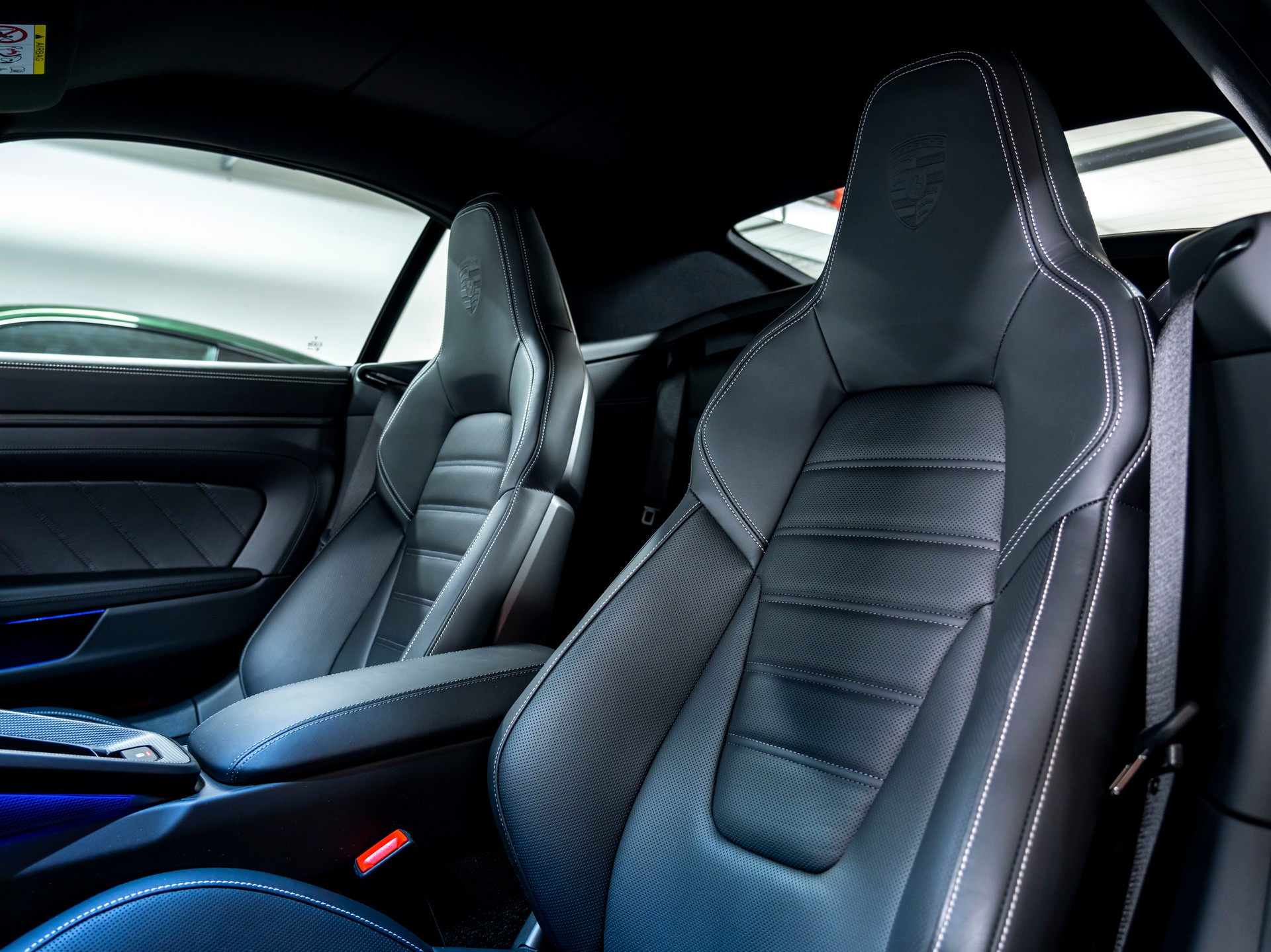 PORSCHE 911 Carrera 4 Cabriolet GTS PDK-image-16