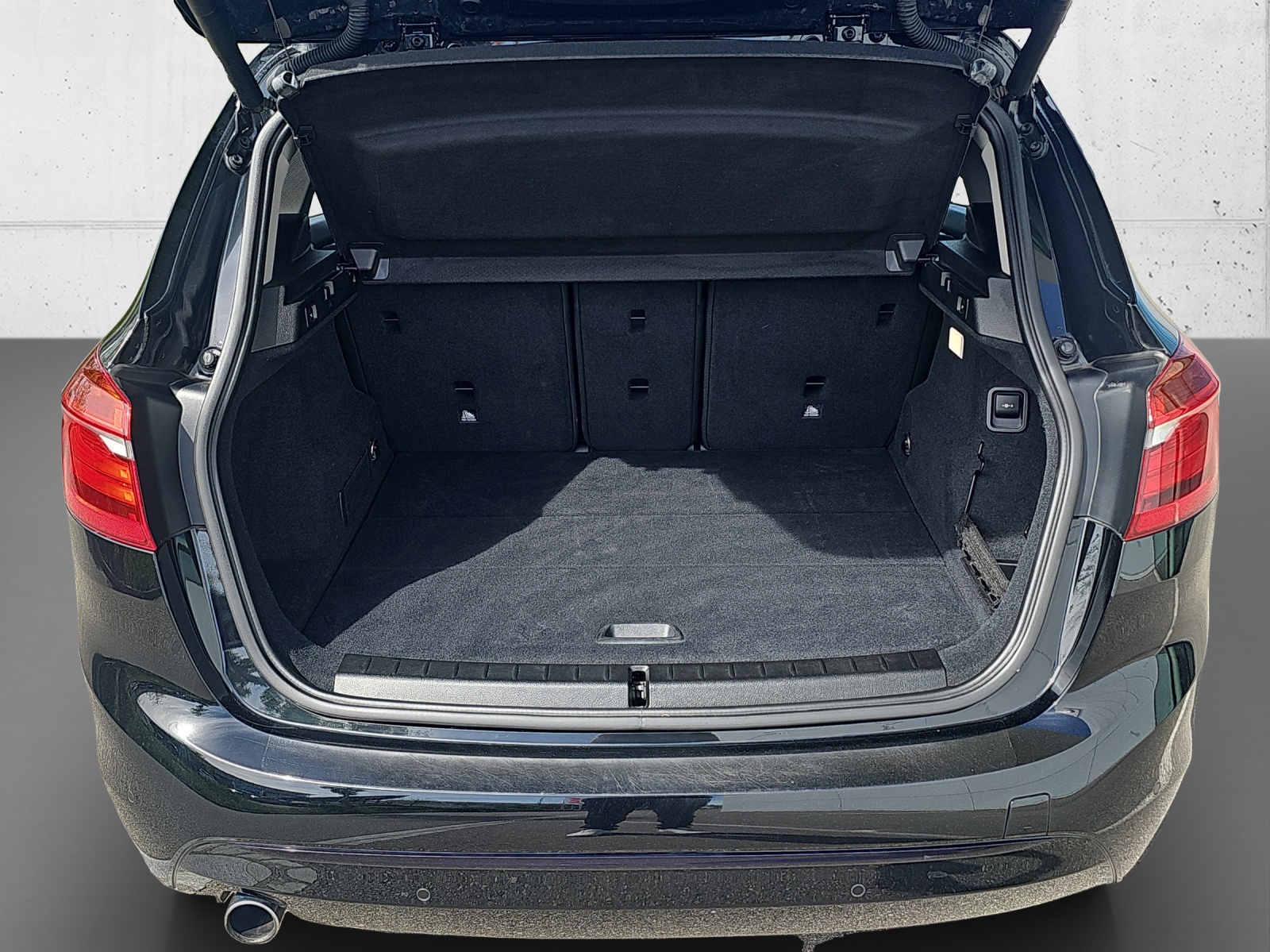 BMW 218d xDrive ActiveTMSport-image-15
