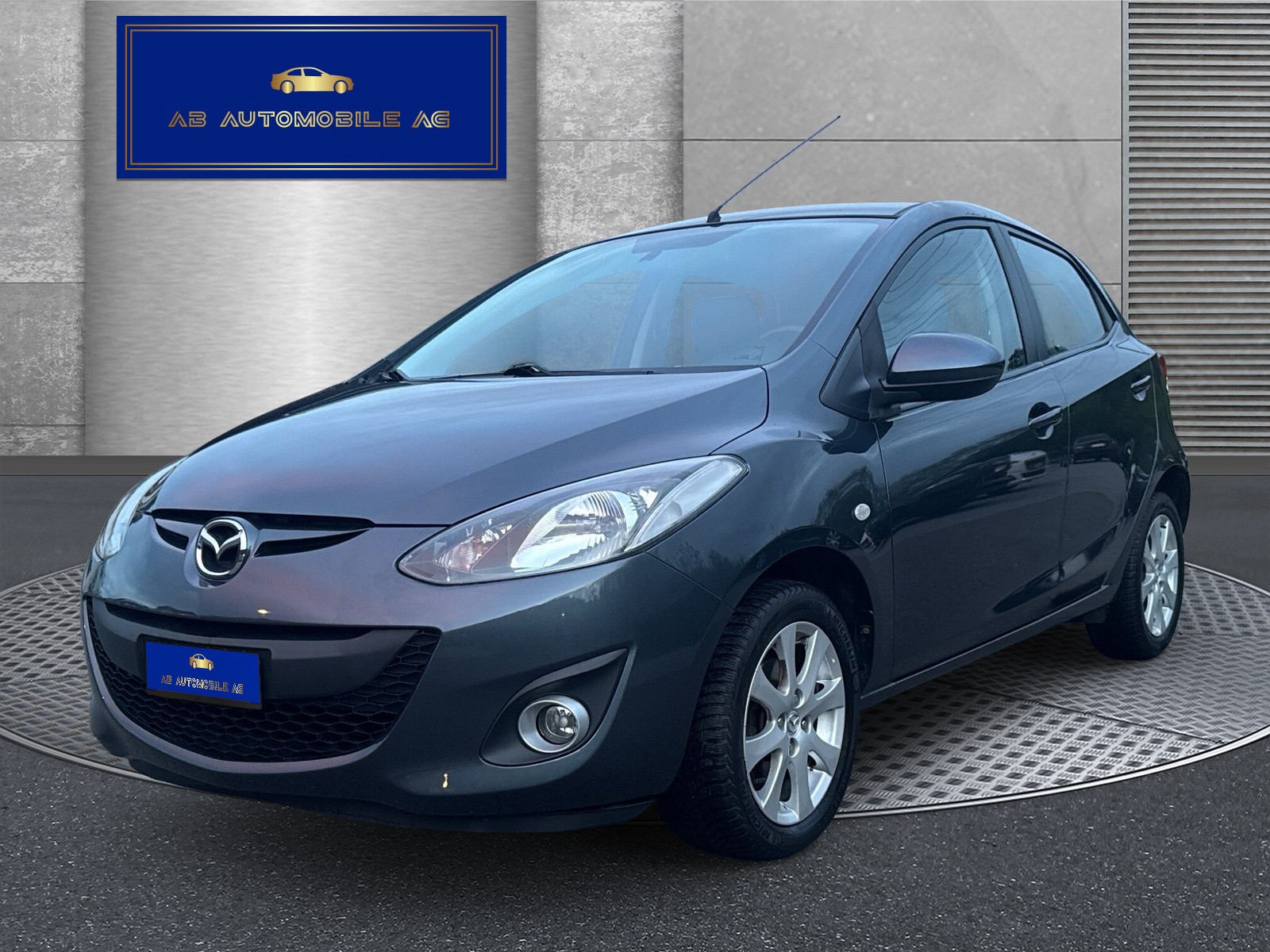 MAZDA 2 1.5i 16V Exclusive Automatic