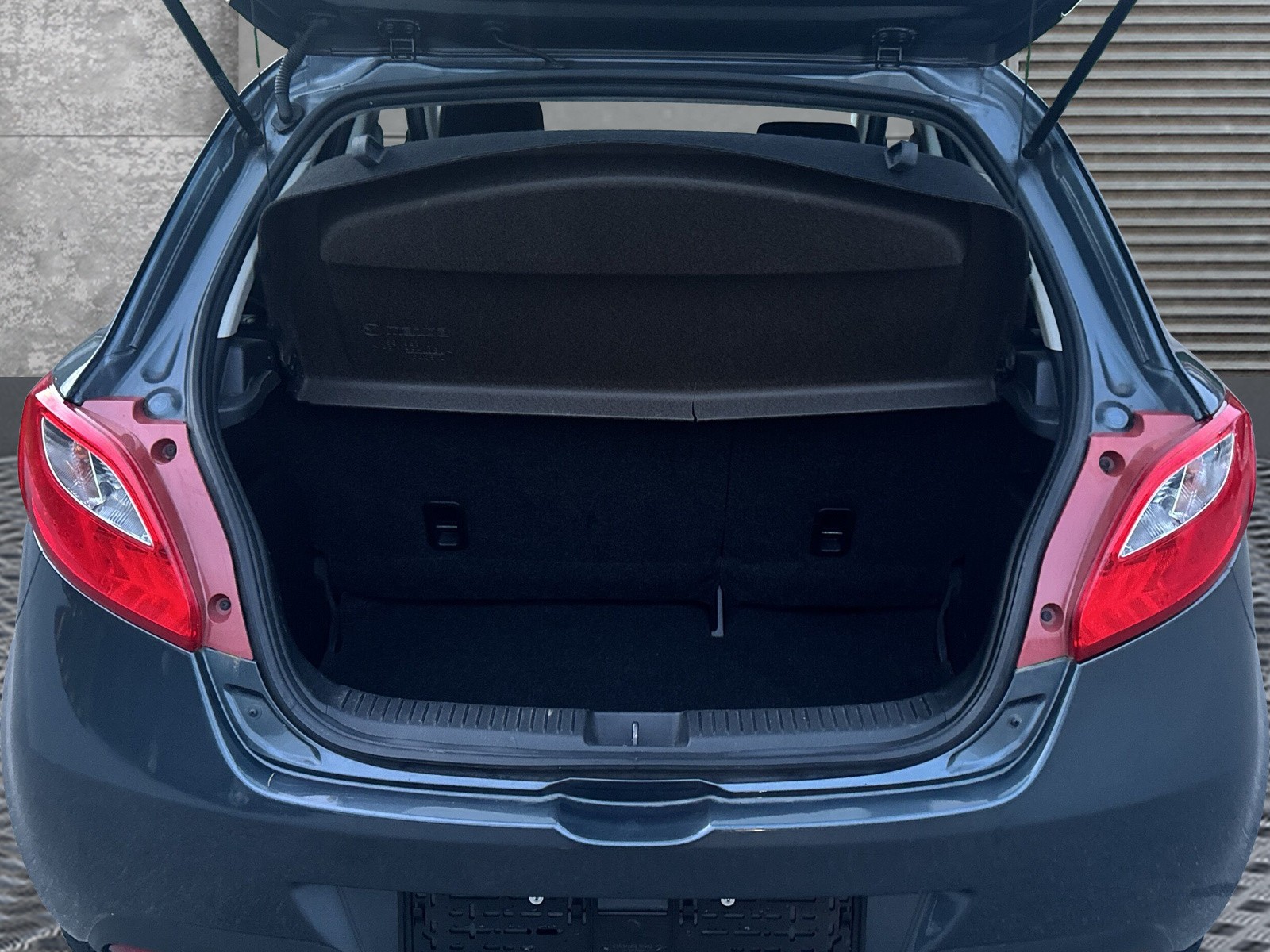 MAZDA 2 1.5i 16V Exclusive Automatic-image-15