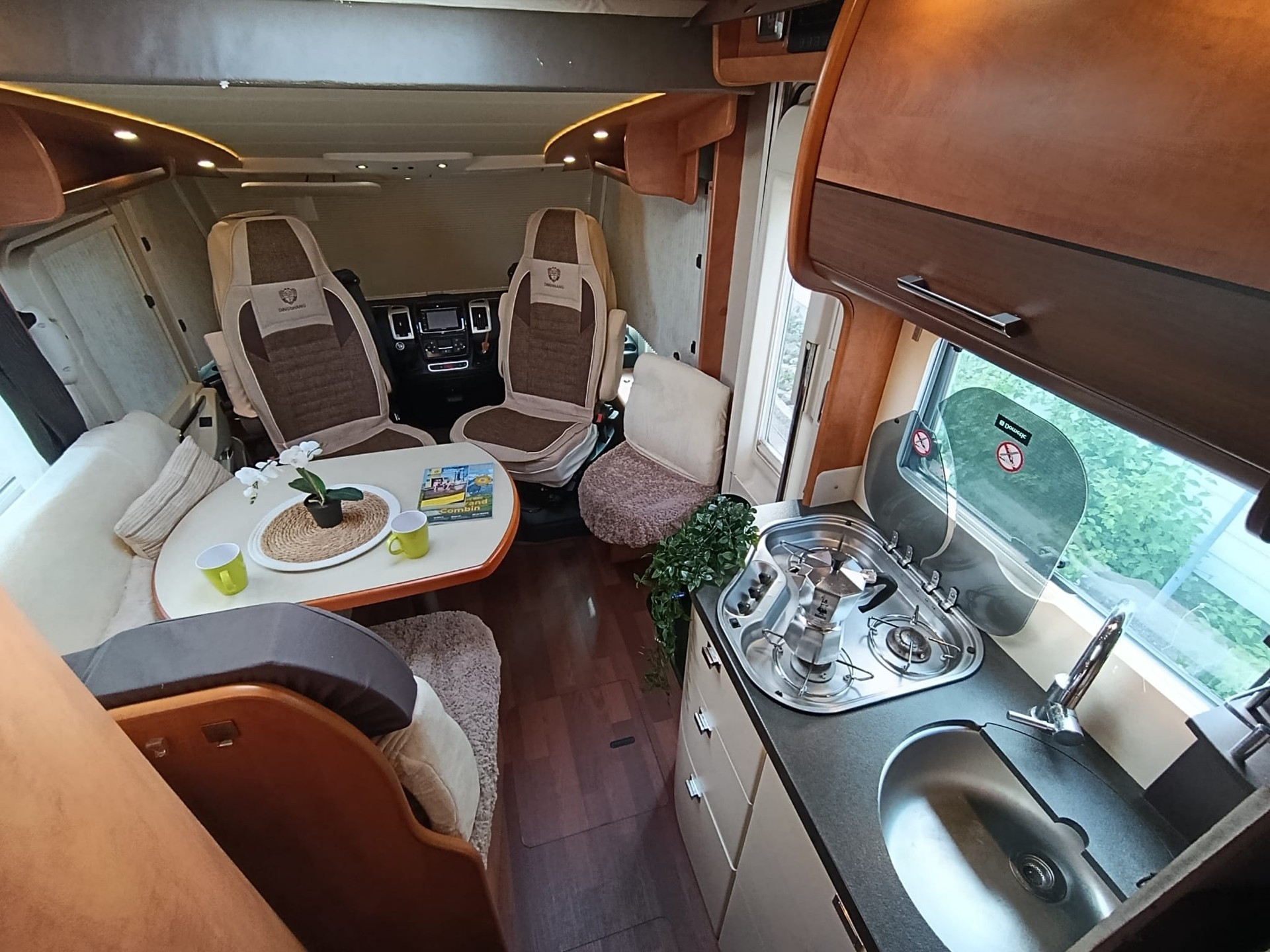 CARTHAGO 145 QB***Wie ein König unterwegs sein – zu einem anständigen Preis***Königsbett*Dachklima*hydr. Hubstützensystem*-image-16