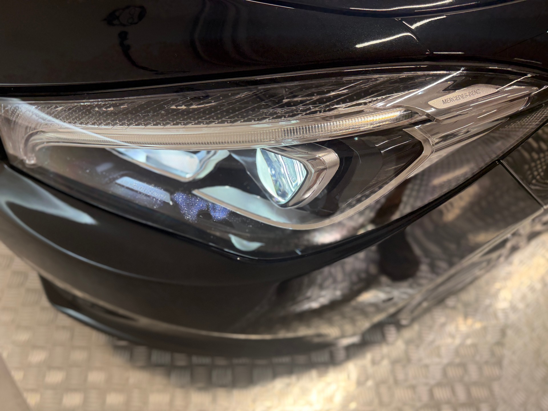 MERCEDES-BENZ CLA Shooting Brake 200 d AMG Line 7G-DCT-image-16