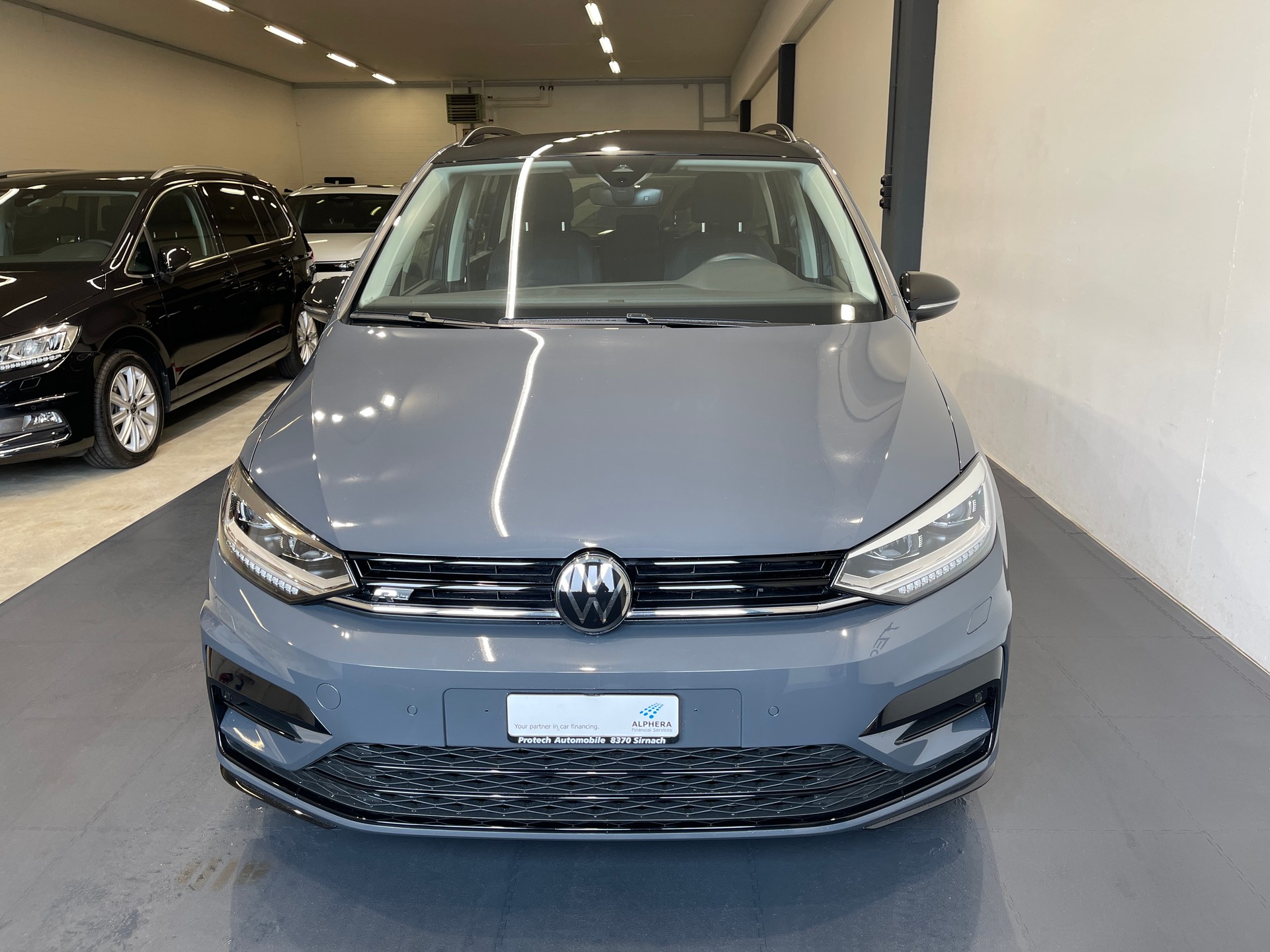 VW Touran 2.0 TDI BlueMotion Technology Highline DSG * R-LINE* 7 PLATZ*-showroom-element-2