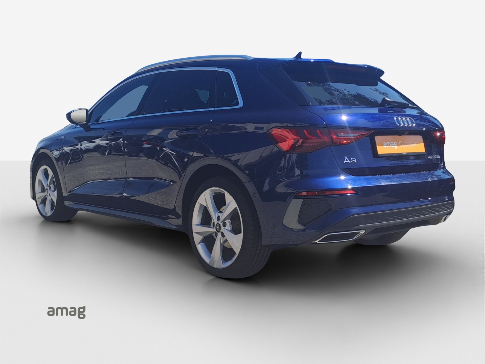 AUDI A3 Sportback 40 TFSI e S line S-tronic-image-3