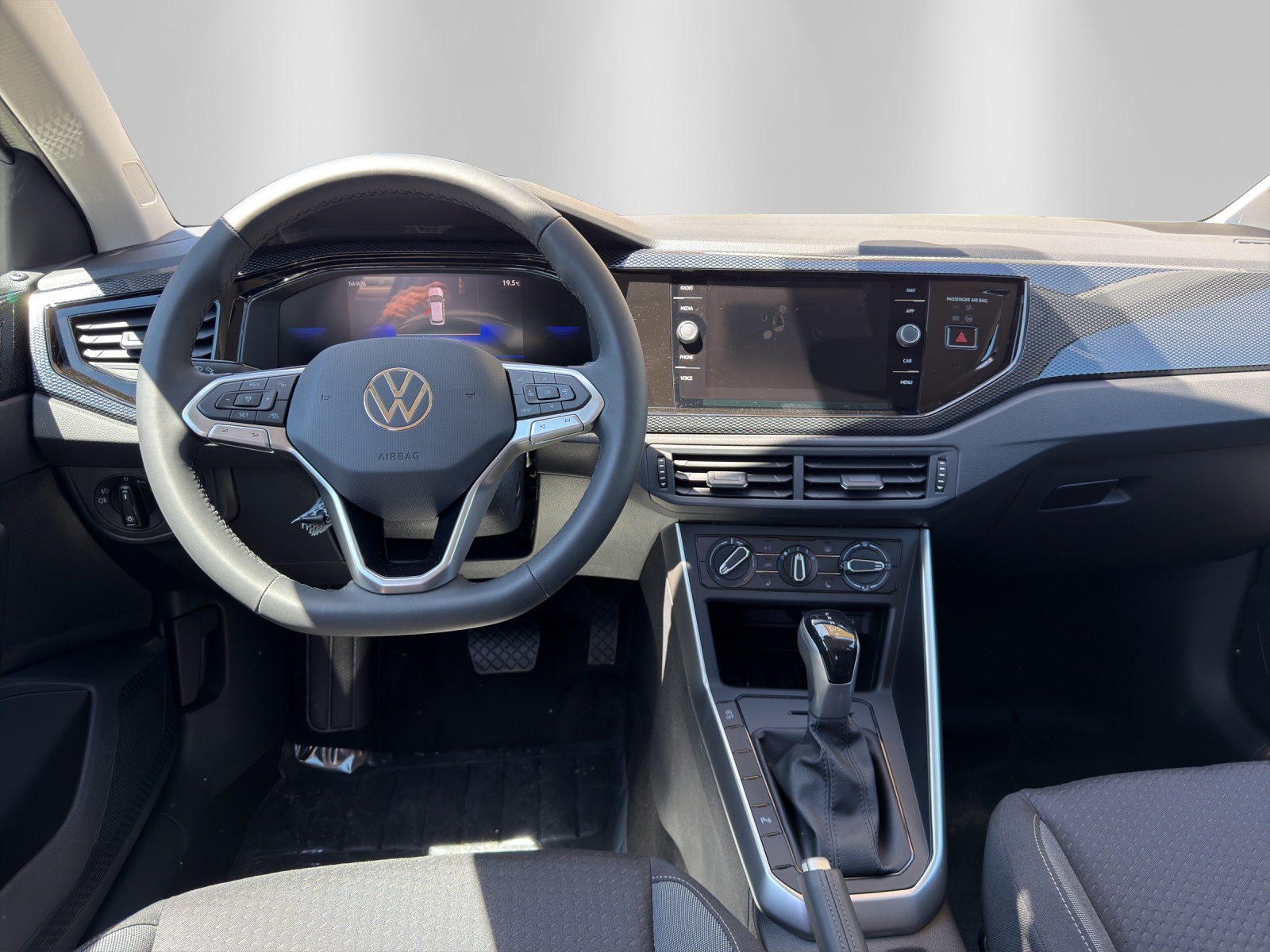 VW Polo 1.0 TSI Life DSG-image-9