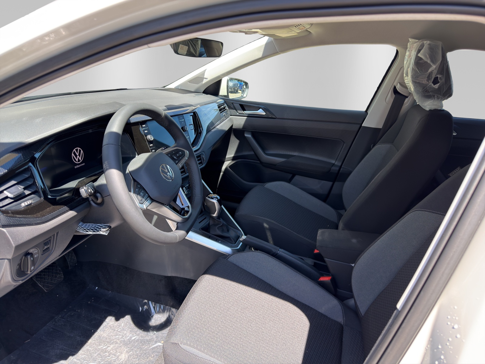 VW Polo 1.0 TSI Life DSG-image-8