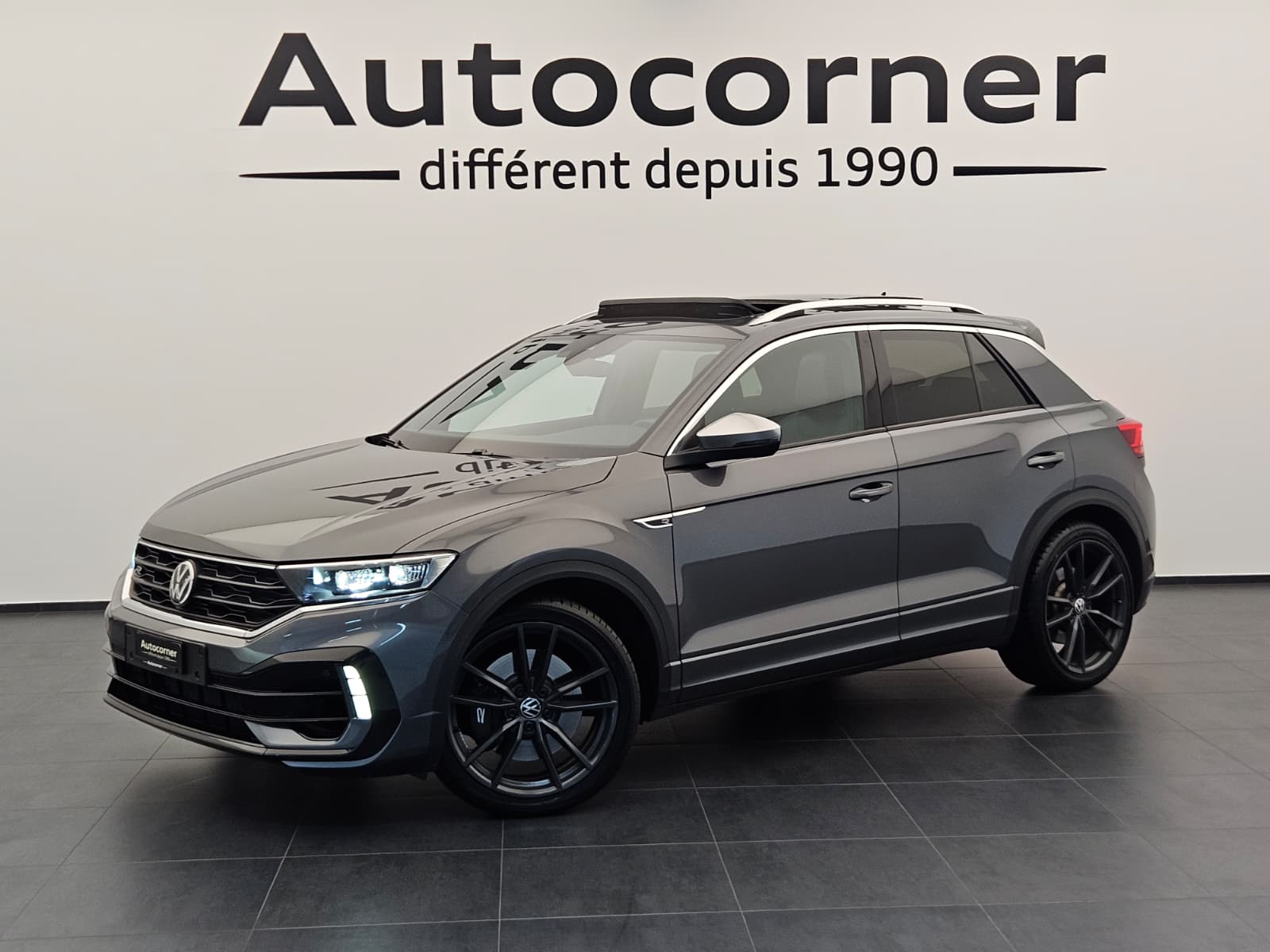 VW T-Roc 2.0 TSI R DSG 4Motion-image-0