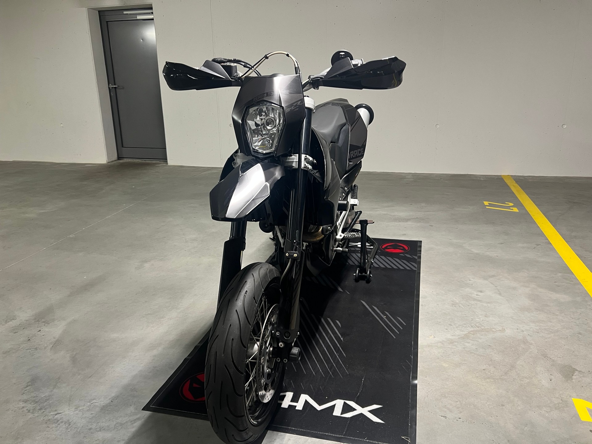 KTM 690 SMC