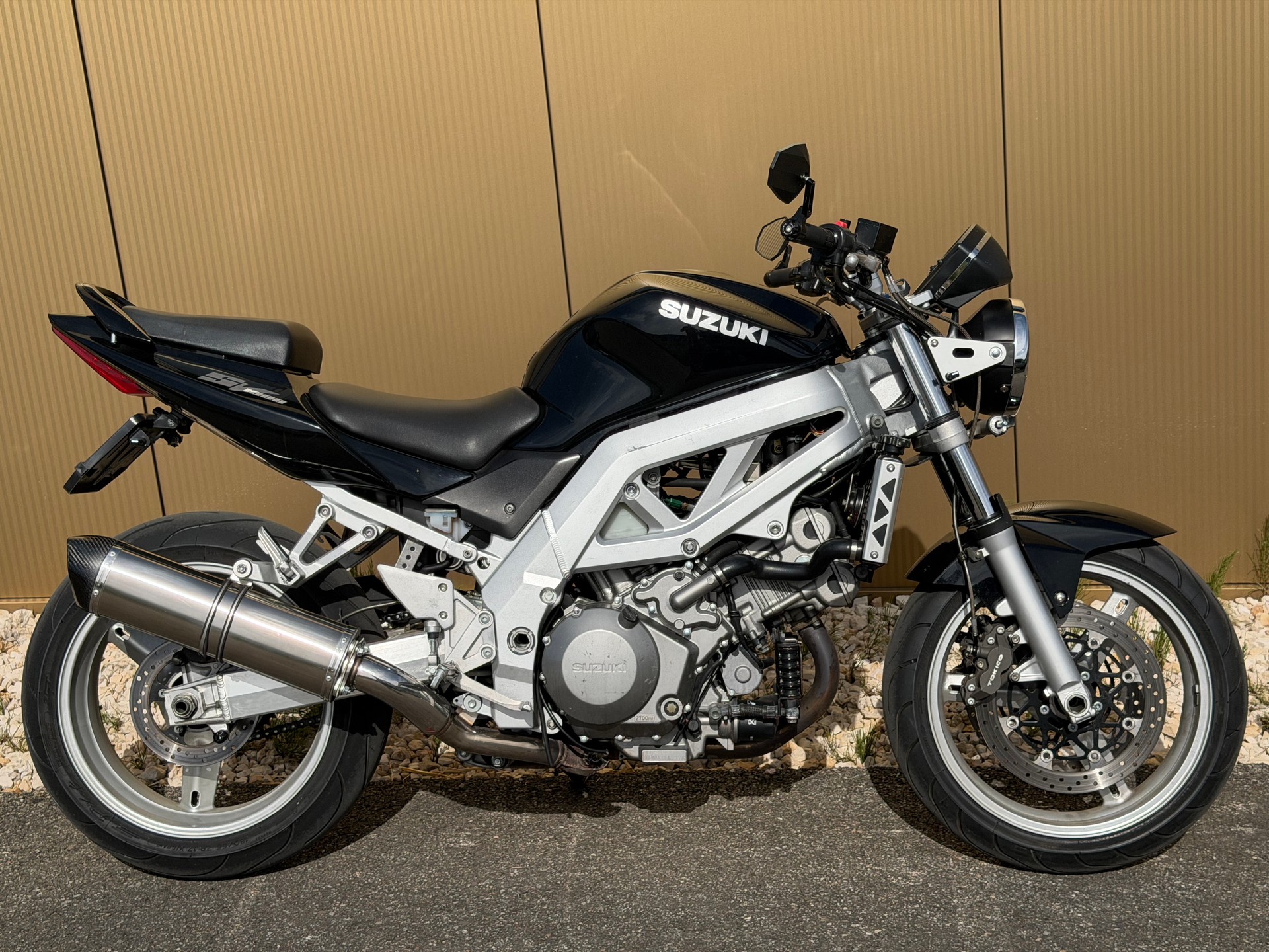 SUZUKI SV 1000 K3-showroom-element-3