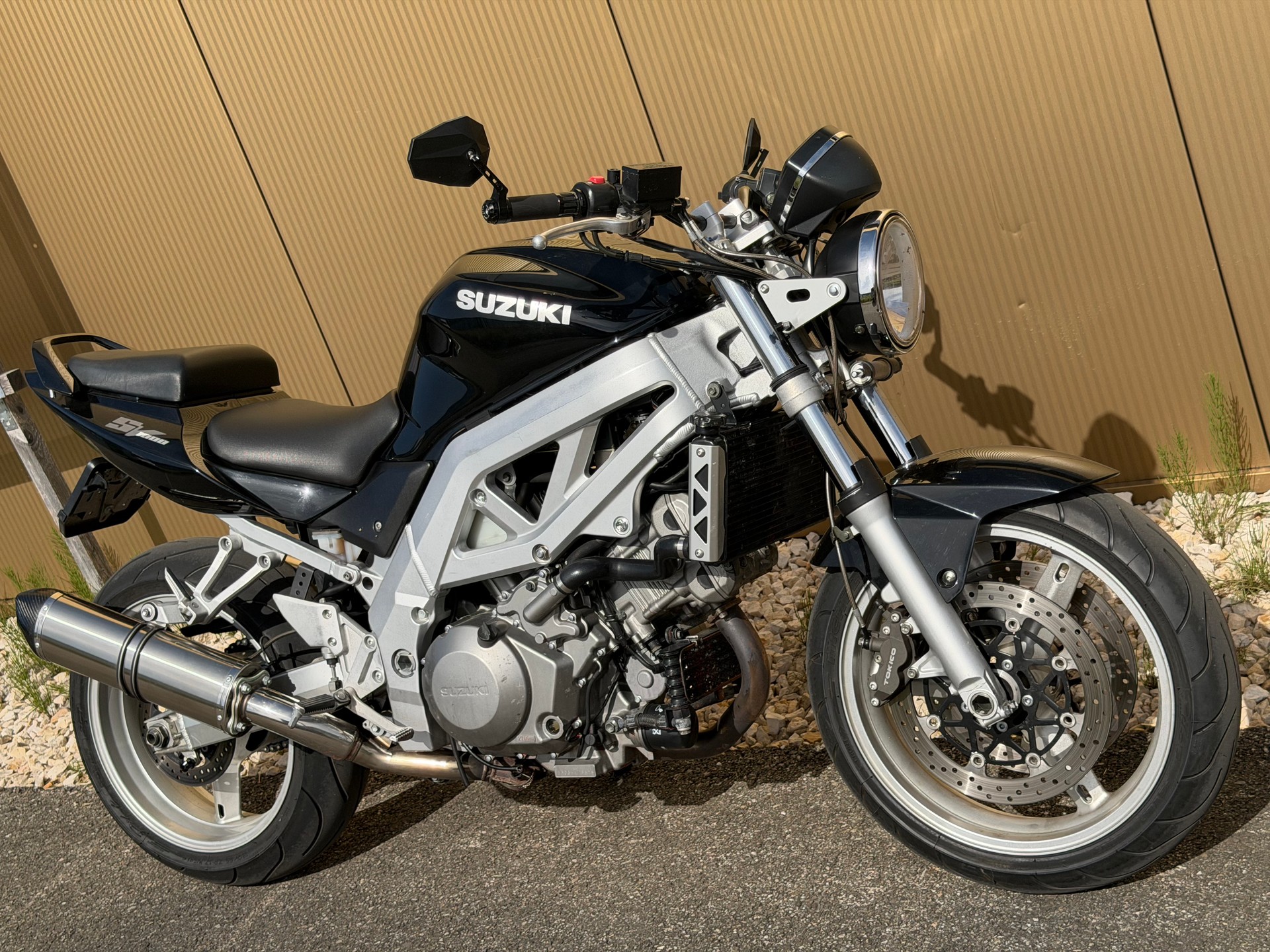 SUZUKI SV 1000 K3-showroom-element-2