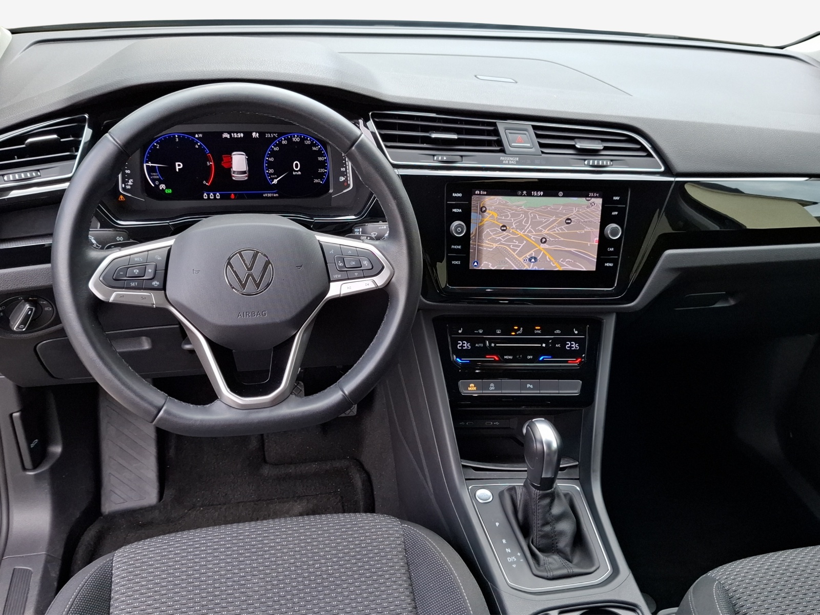 VW Touran 2.0 TDI BlueMotion Technology Comfortline DSG-image-8