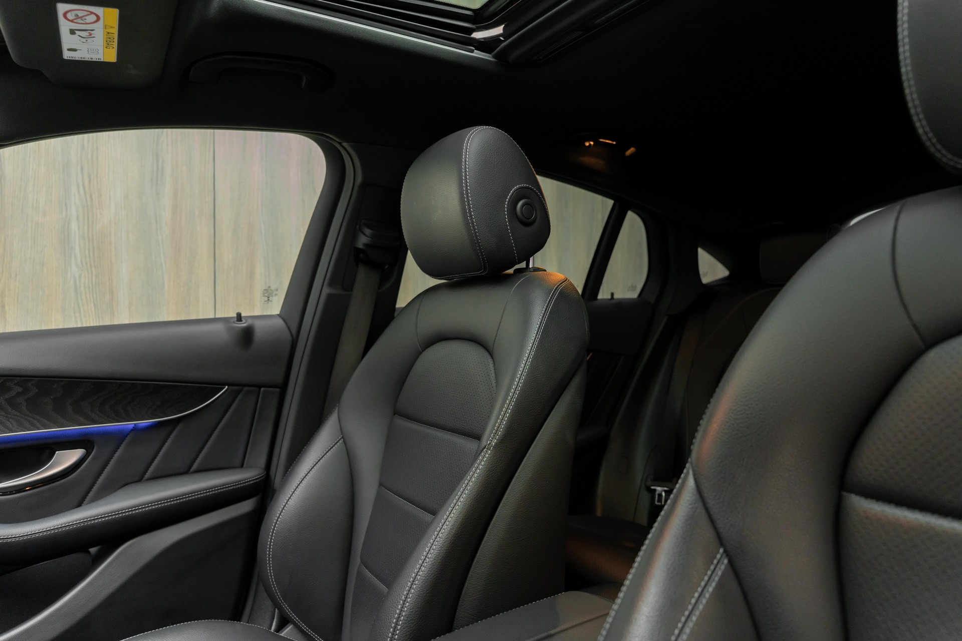MERCEDES-BENZ GLC Coupé 300 AMG Line 4Matic 9G-Tronic-image-6