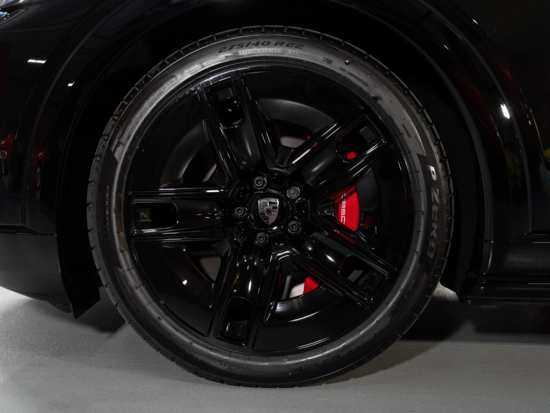 PORSCHE Cayenne Turbo Electric-image-26