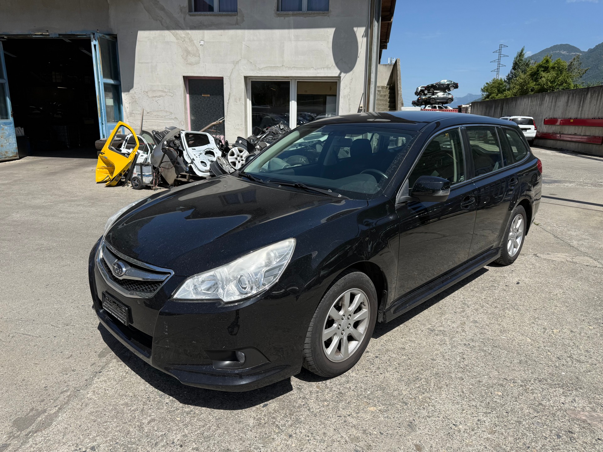 SUBARU Legacy 2.0i Advantage AWD Lineartronic-image-1