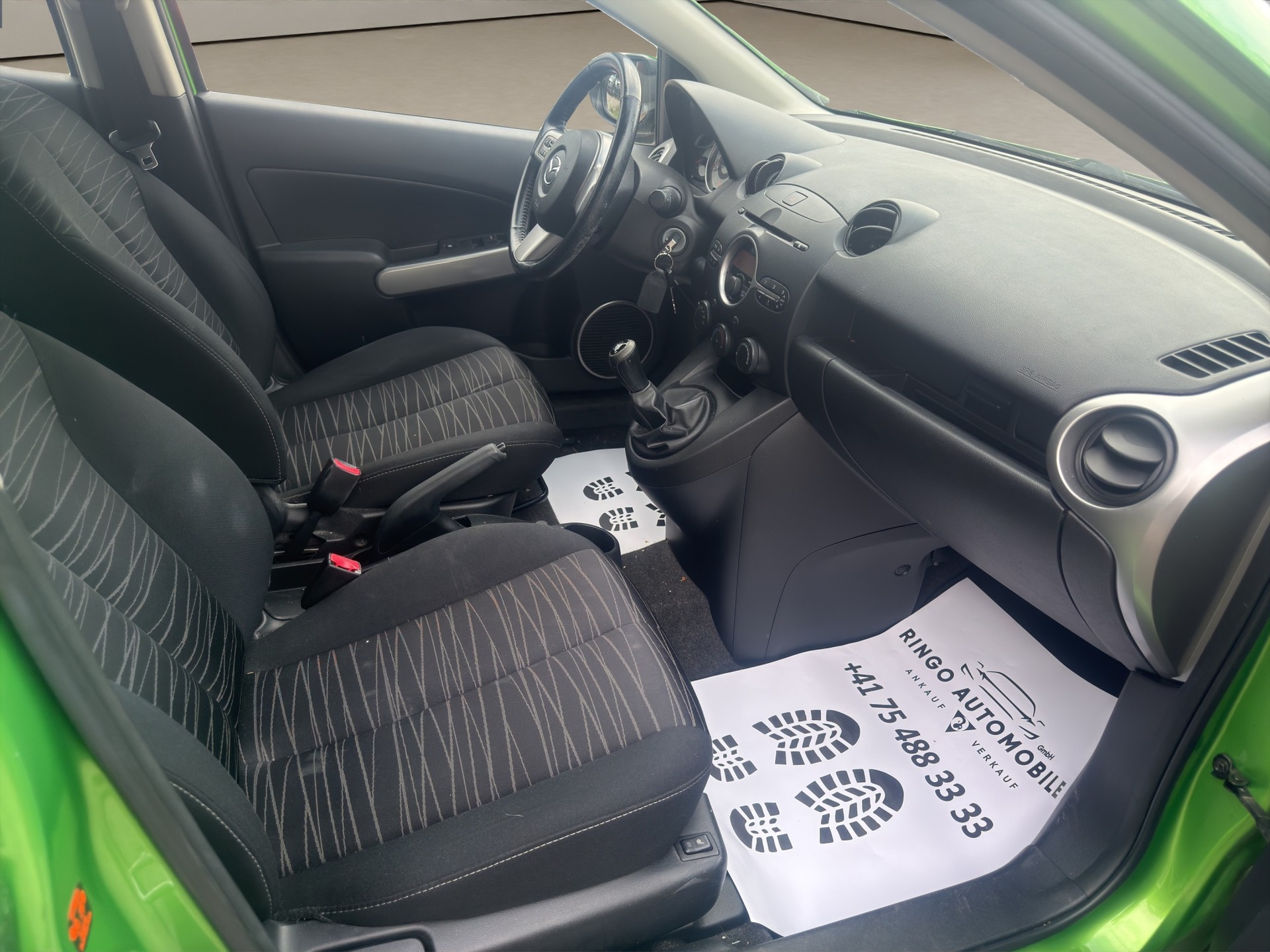 MAZDA 2 1.3i 16V Exclusive-image-11