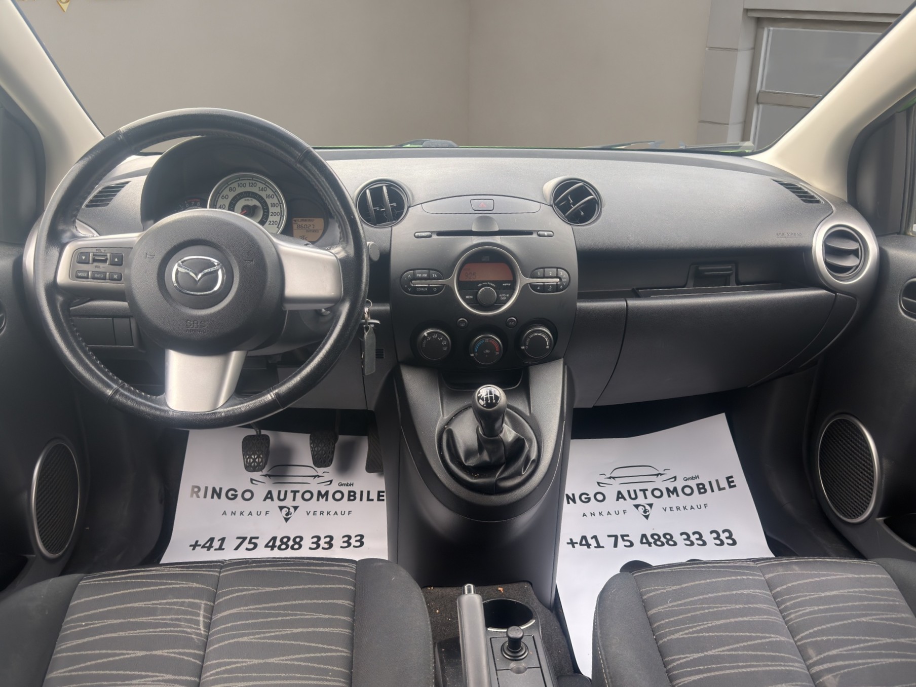 MAZDA 2 1.3i 16V Exclusive-image-10