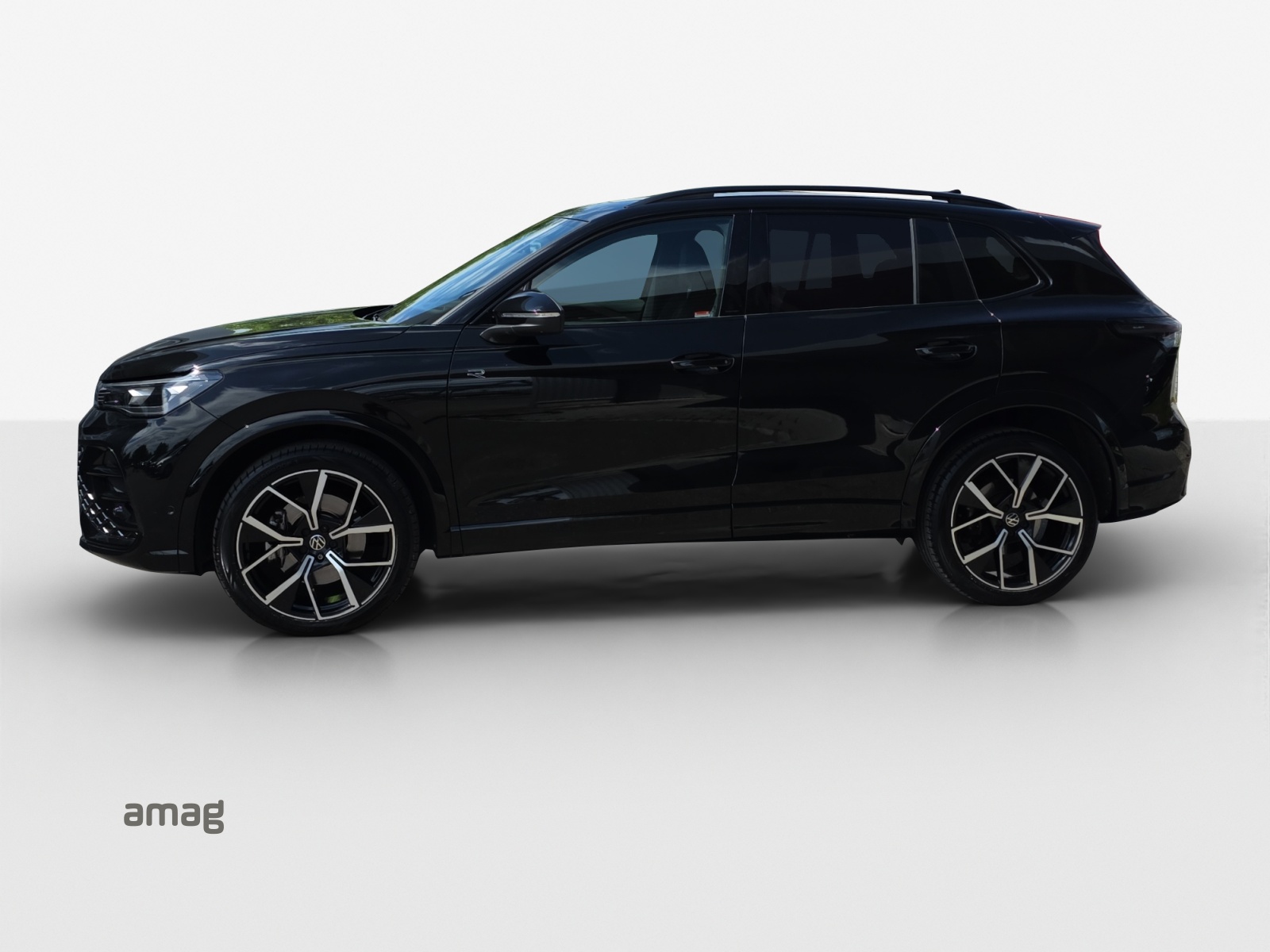 VW Tiguan 2.0 TSI DSG R-Line 4Motion-showroom-element-1