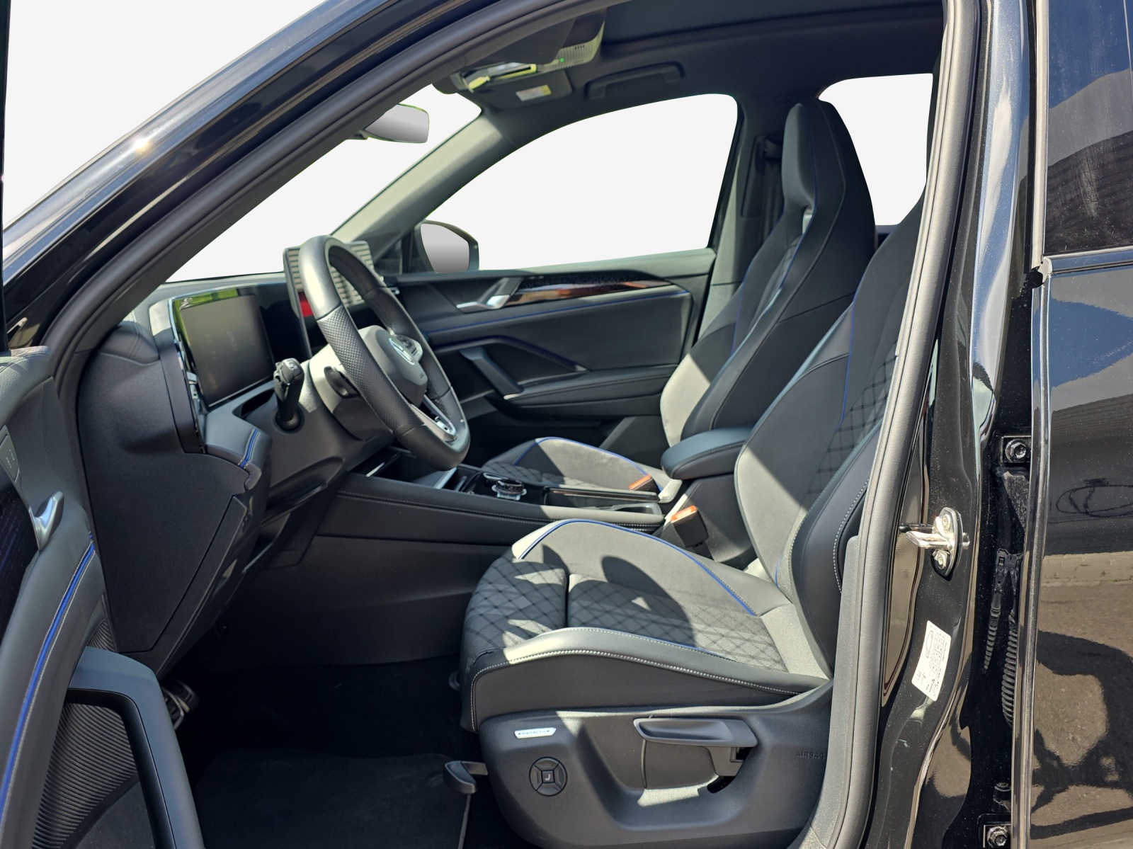 VW Tiguan 2.0 TSI DSG R-Line 4Motion-image-7