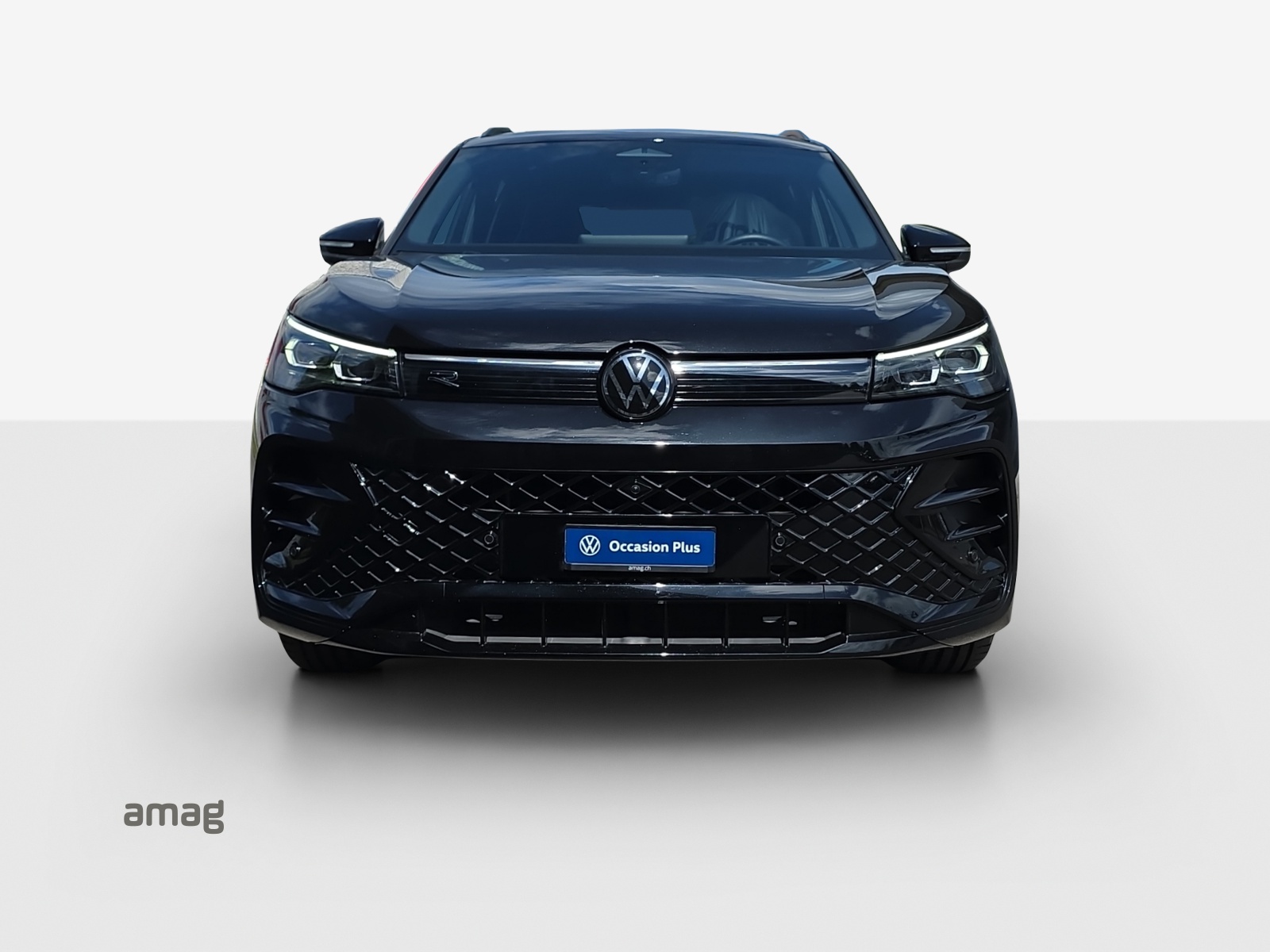 VW Tiguan 2.0 TSI DSG R-Line 4Motion-image-6