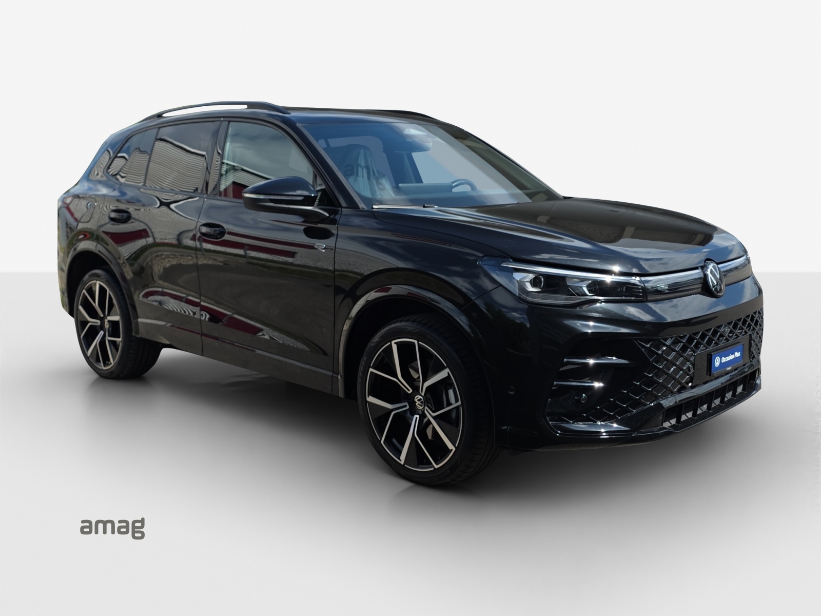 VW Tiguan 2.0 TSI DSG R-Line 4Motion-image-5
