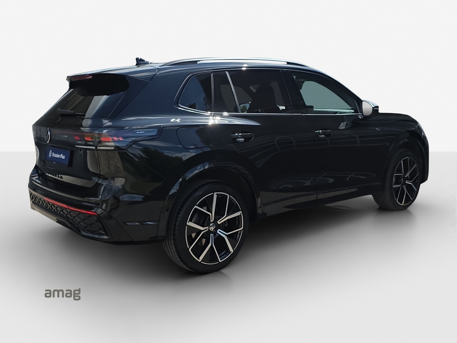 VW Tiguan 2.0 TSI DSG R-Line 4Motion-image-4