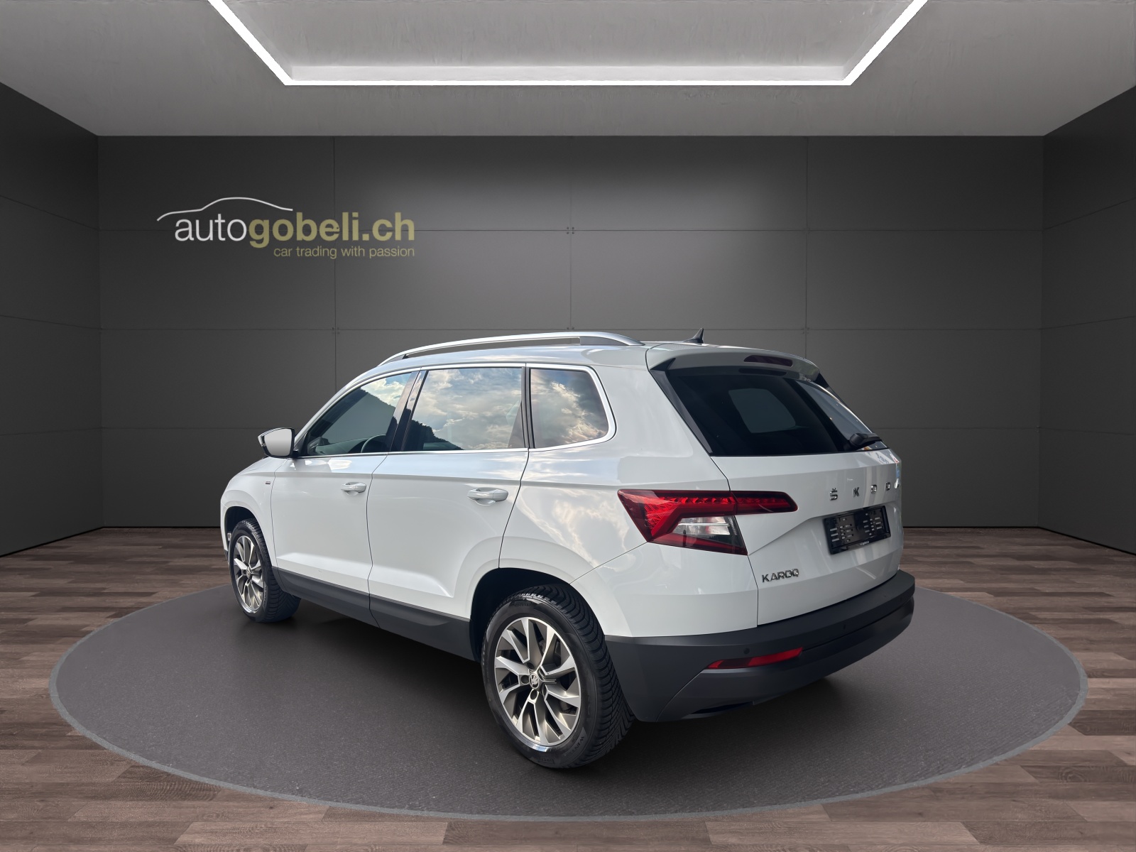 SKODA Karoq 2.0 TDI CR Clever 4x4 DSG-image-1