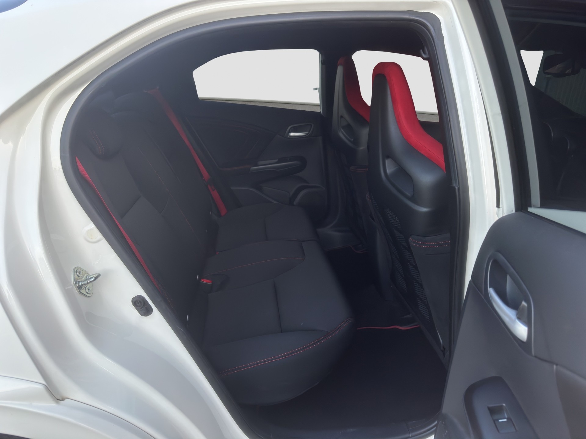 HONDA Civic 2.0 i-VTEC Type R-image-16