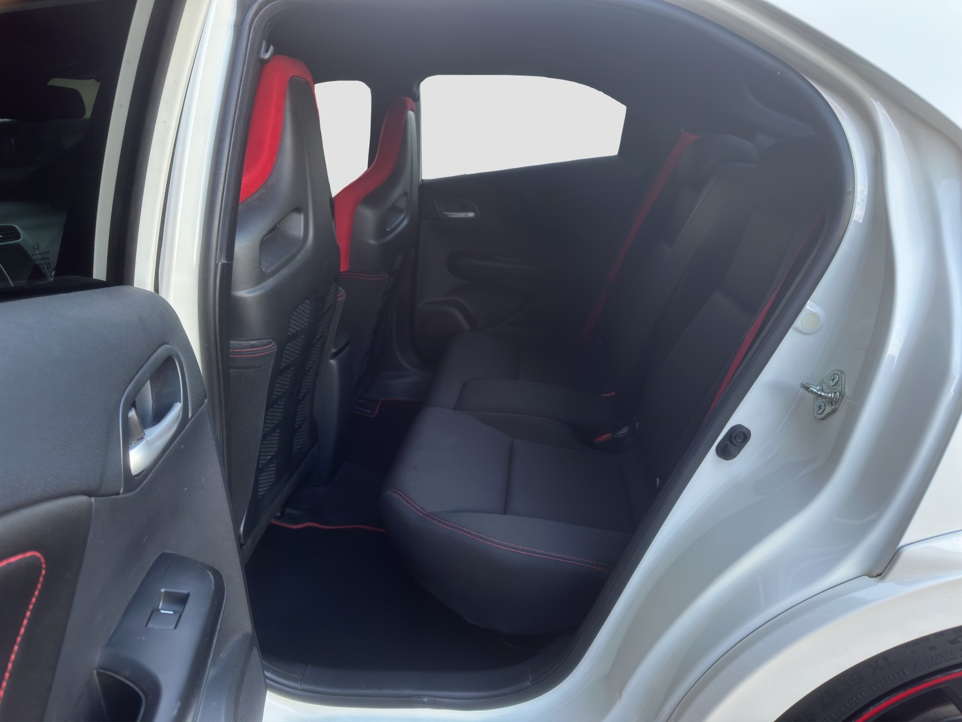 HONDA Civic 2.0 i-VTEC Type R-image-11