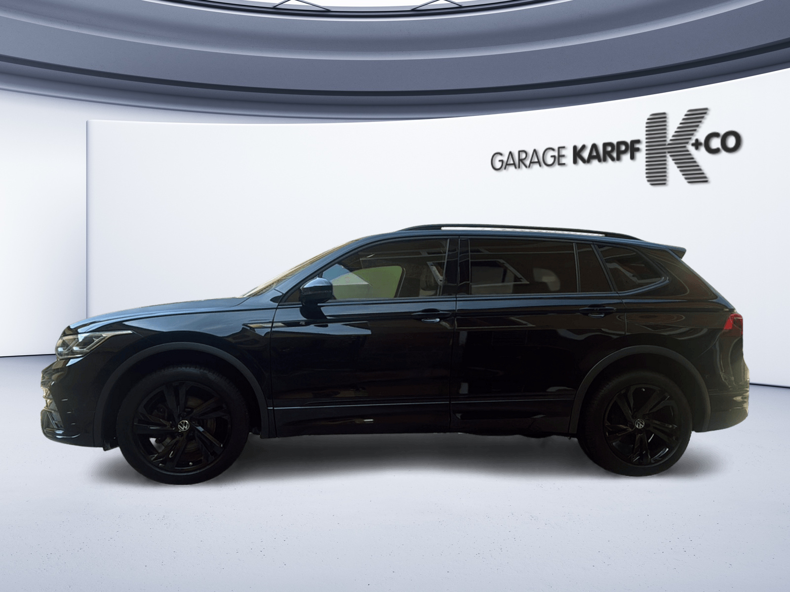 VW Tiguan Allspace 2.0 TDI SCR R-Line 4Motion DSG-image-1
