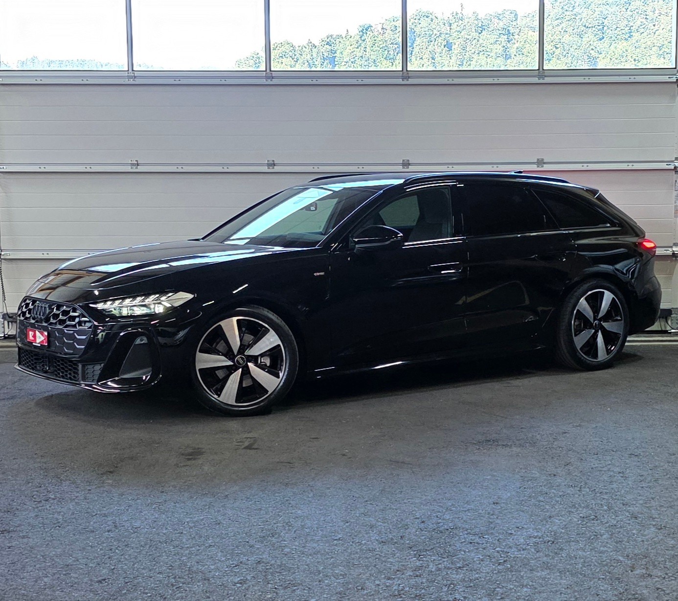 AUDI A5 Avant TFSI 150 kW S tronic *ACC*LaneAssist*Rückfahrkamera*Ambientebeleuchtung*Sitzheizung*CarPlay/AndroidAuto*