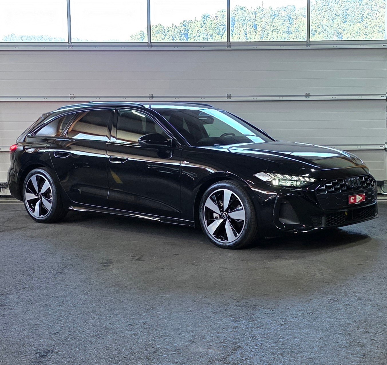 AUDI A5 Avant TFSI 150 kW S tronic *ACC*LaneAssist*Rückfahrkamera*Ambientebeleuchtung*Sitzheizung*CarPlay/AndroidAuto*-image-6