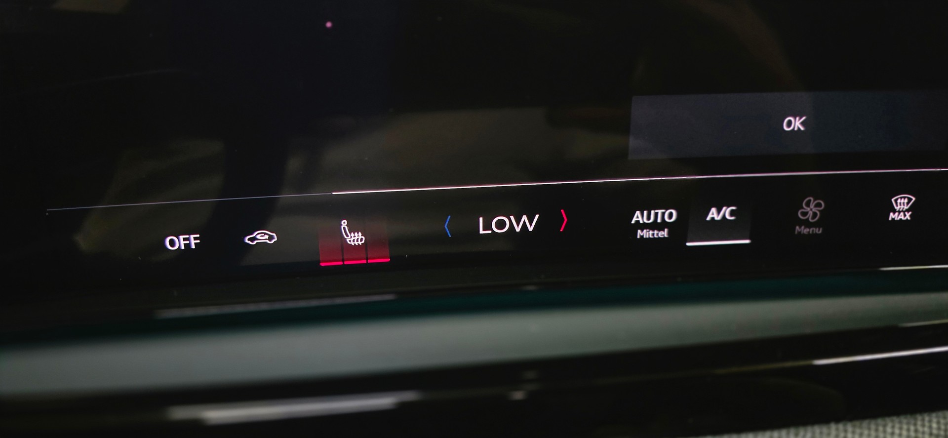 AUDI A5 Avant TFSI 150 kW S tronic *ACC*LaneAssist*Rückfahrkamera*Ambientebeleuchtung*Sitzheizung*CarPlay/AndroidAuto*-image-16