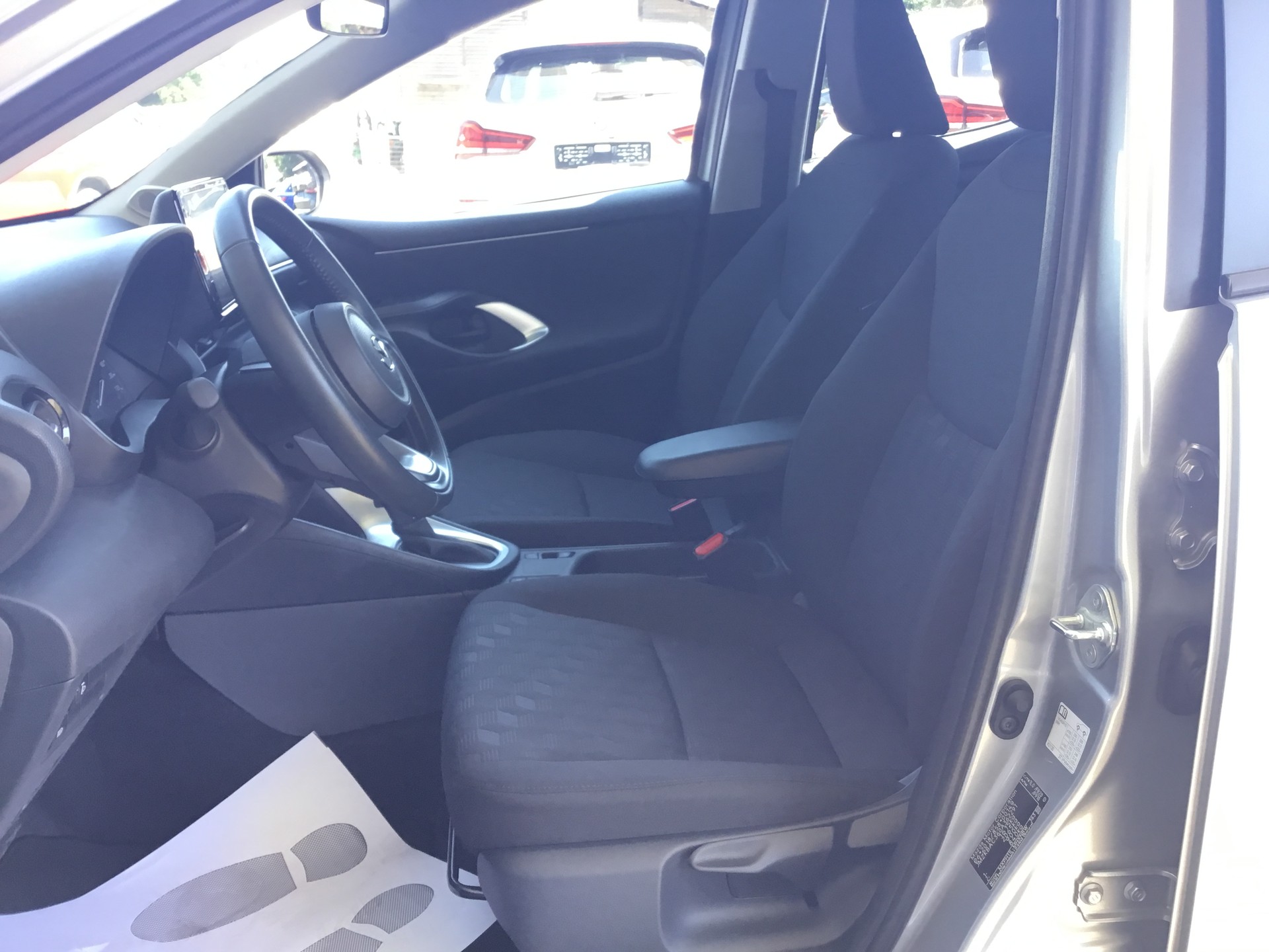 MAZDA 2 Hybrid Centre-line-image-12