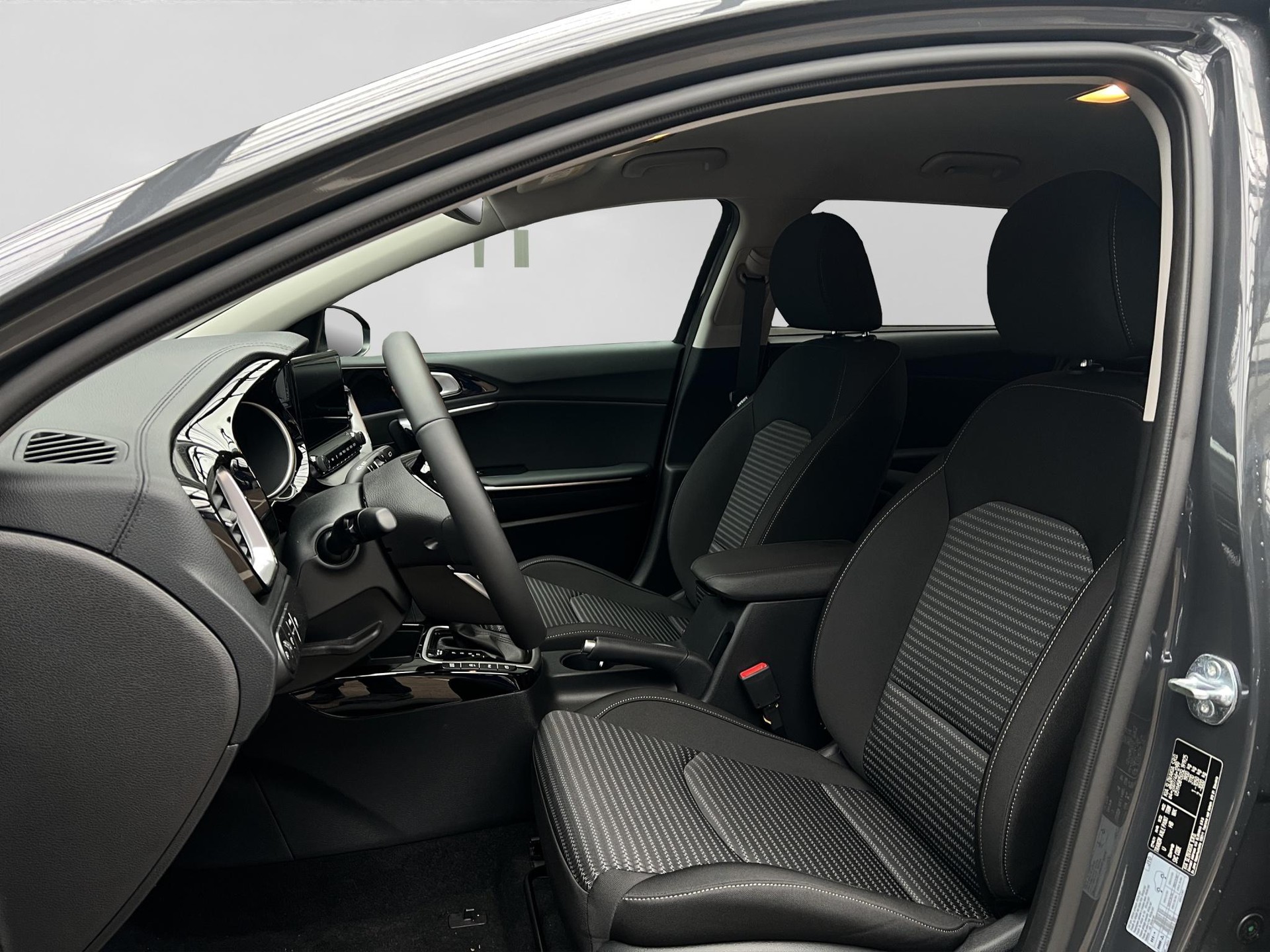 KIA Ceed SW 1.5 T-GDi MHEV Power-image-3