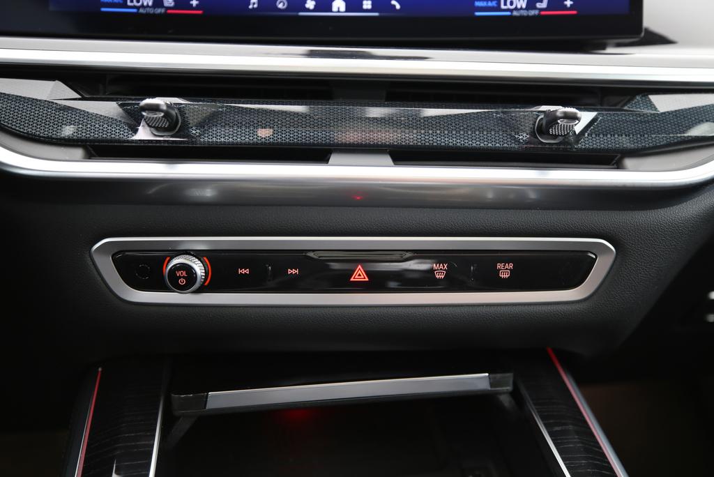 BMW X5 50e xDrive SAG-image-13
