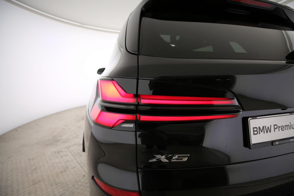 BMW X5 50e xDrive SAG-image-19
