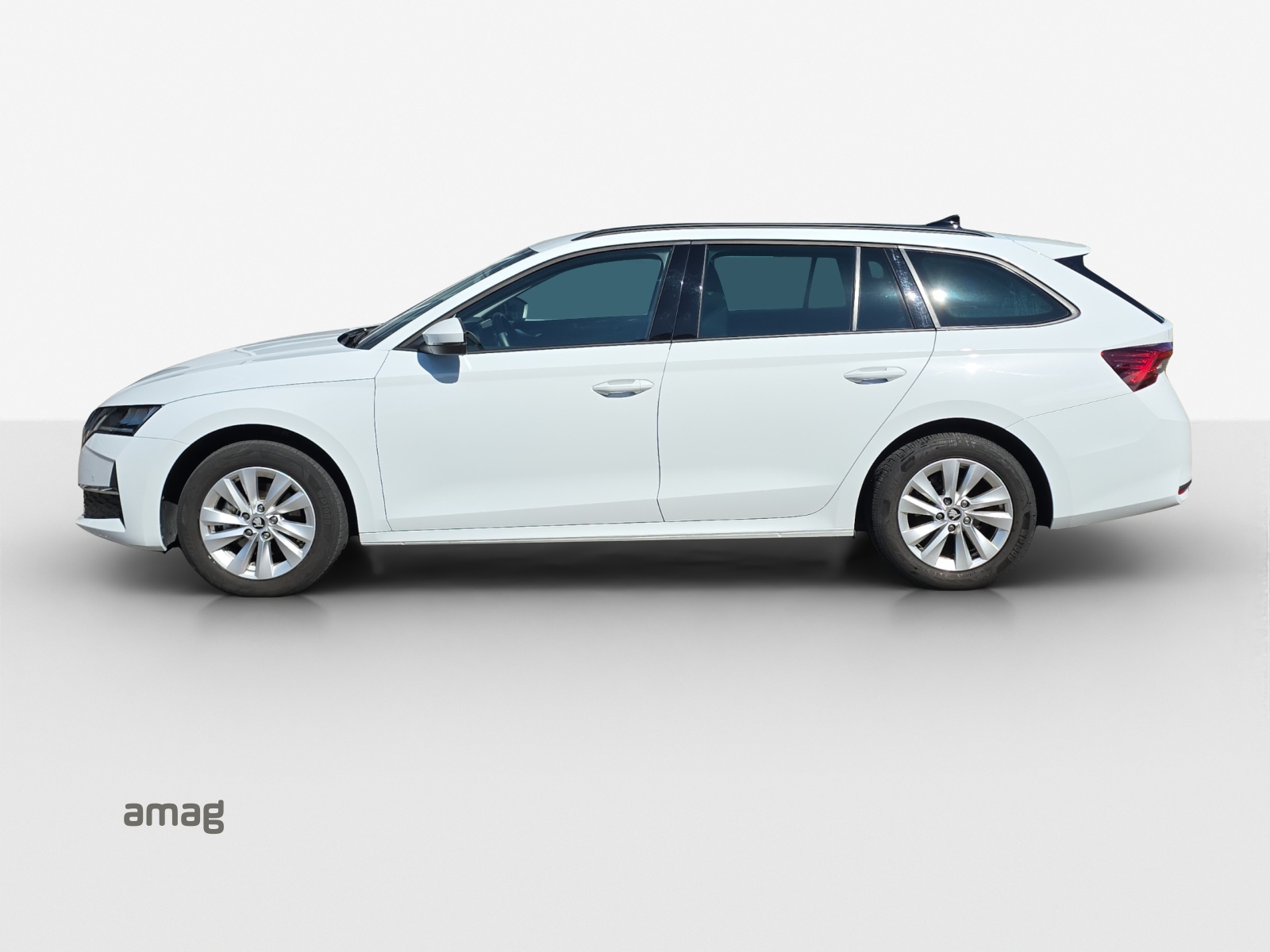 SKODA Octavia Combi 2.0 TDI DSG Selection-image-1