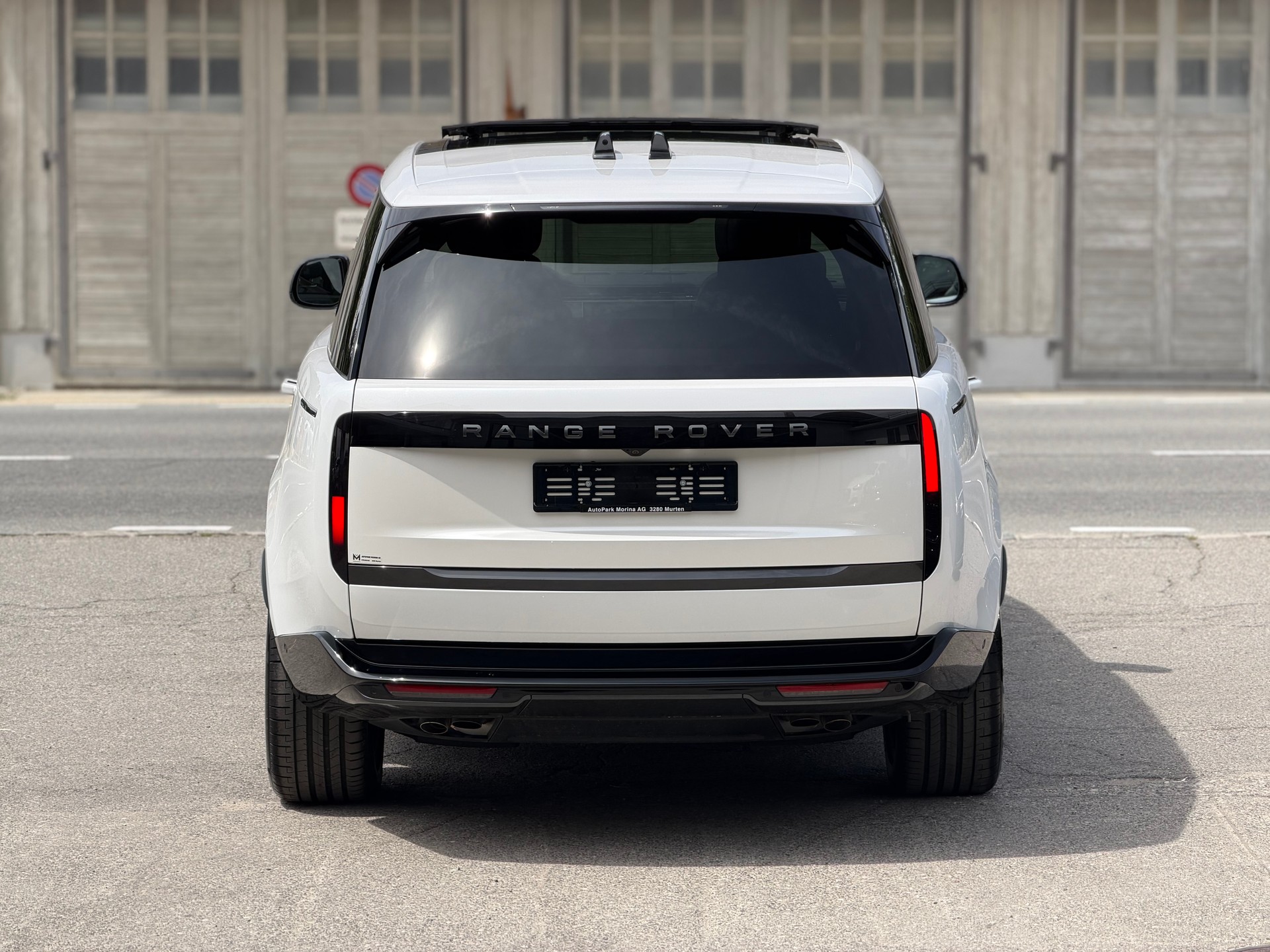 LAND ROVER Range Rover LWB SV P530 4.4 V8 Autobiography Automatic-image-5