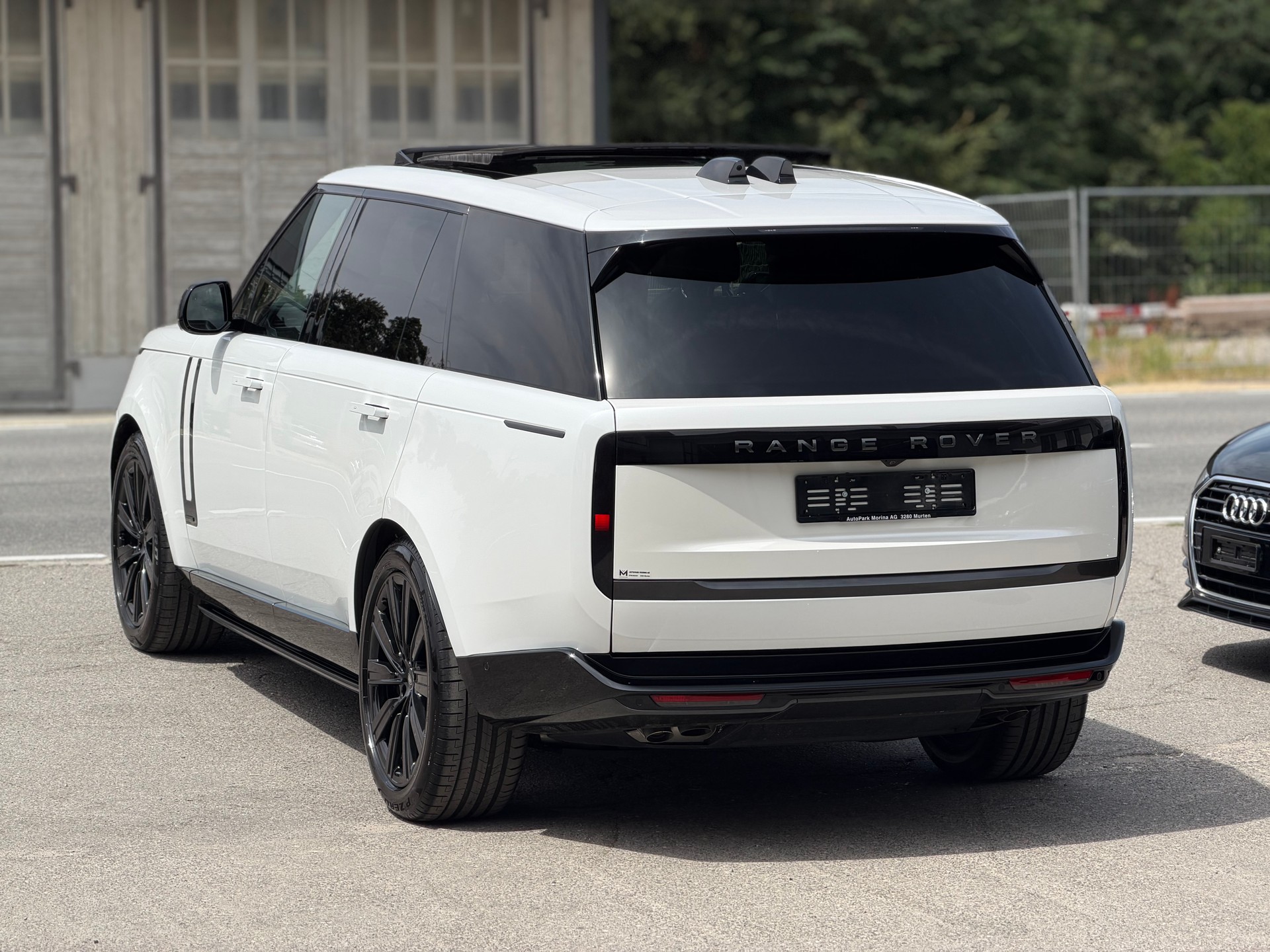 LAND ROVER Range Rover LWB SV P530 4.4 V8 Autobiography Automatic-image-6