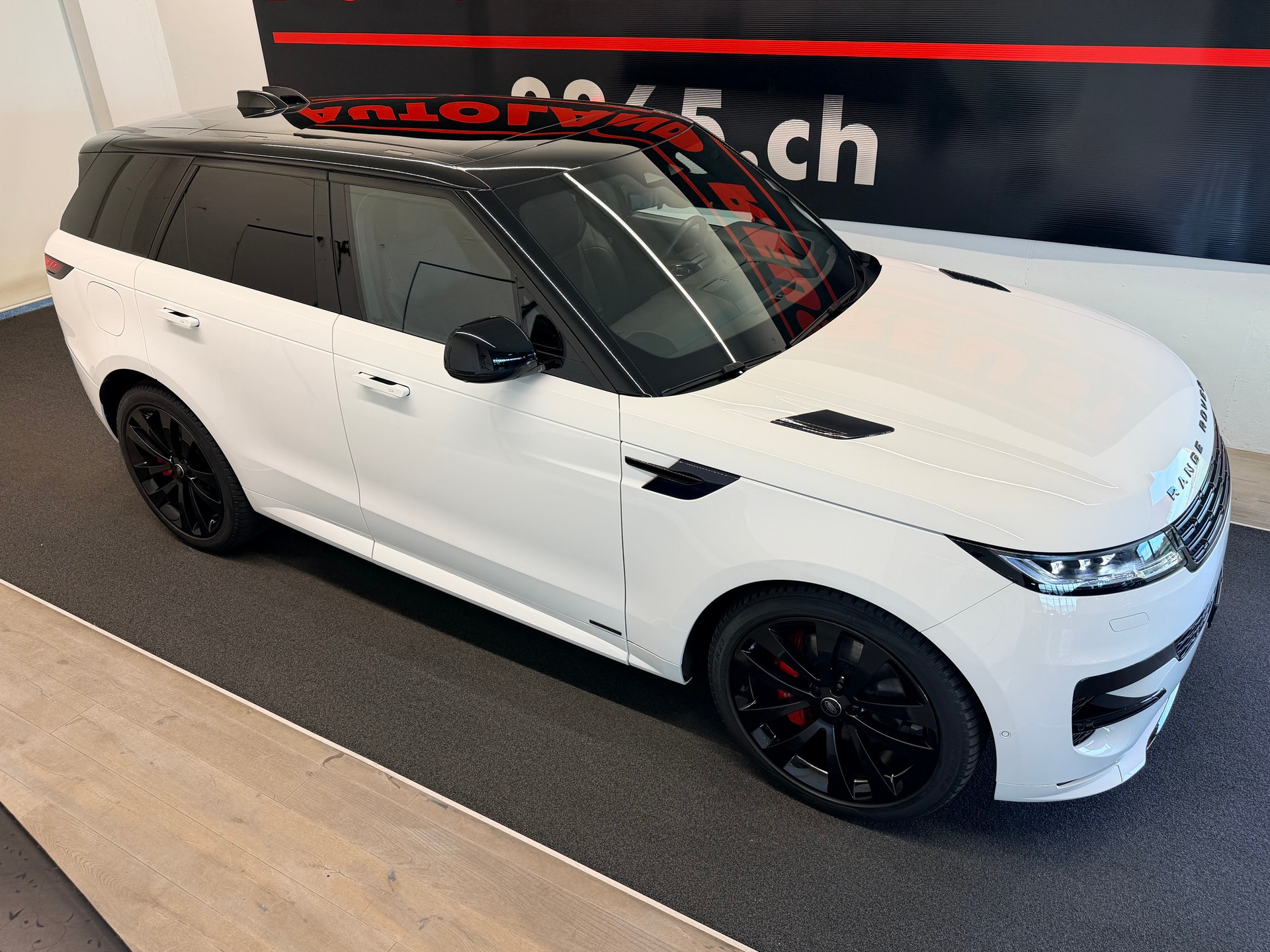 LAND ROVER Range Rover Sport D350 3.0 TD6 MHEV Autobography Automatic-image-4